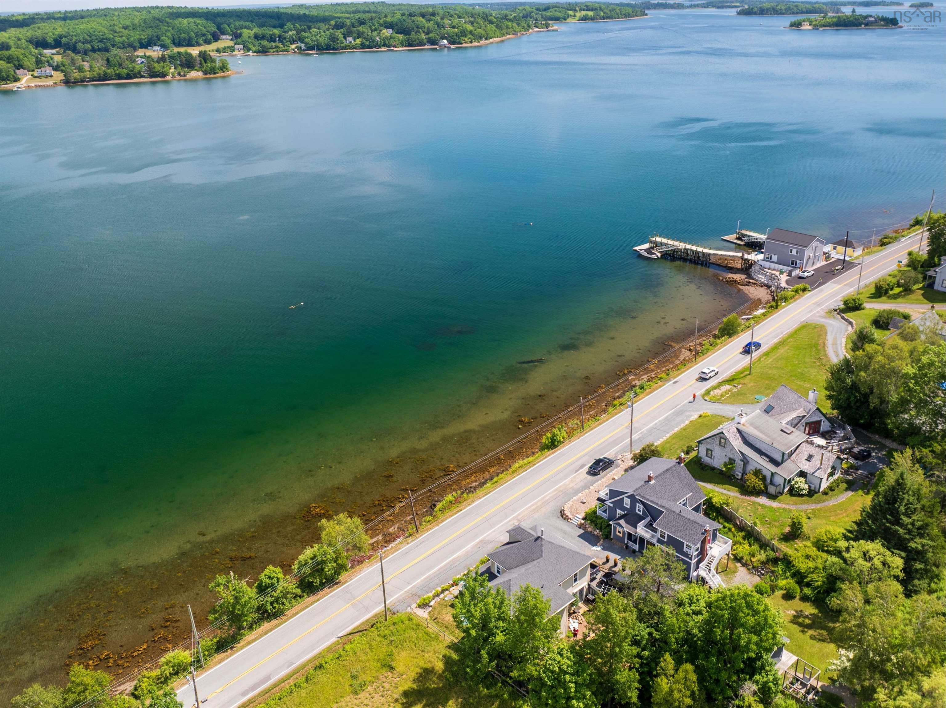 $849,000.00: 958 Main Street, Mahone Bay