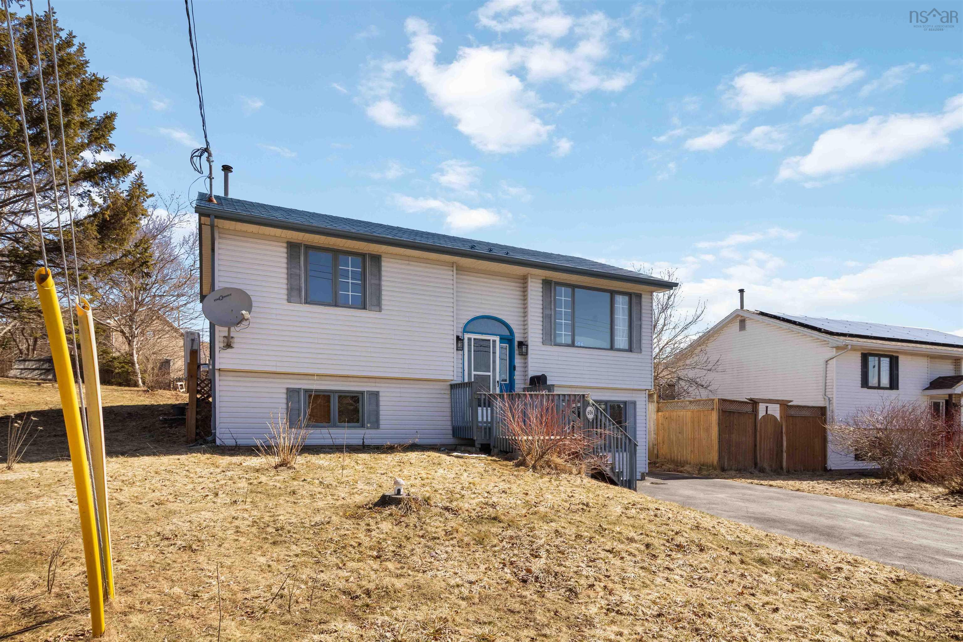 606 Caldwell Road, Cole Harbour, NS (MLS 202606118)