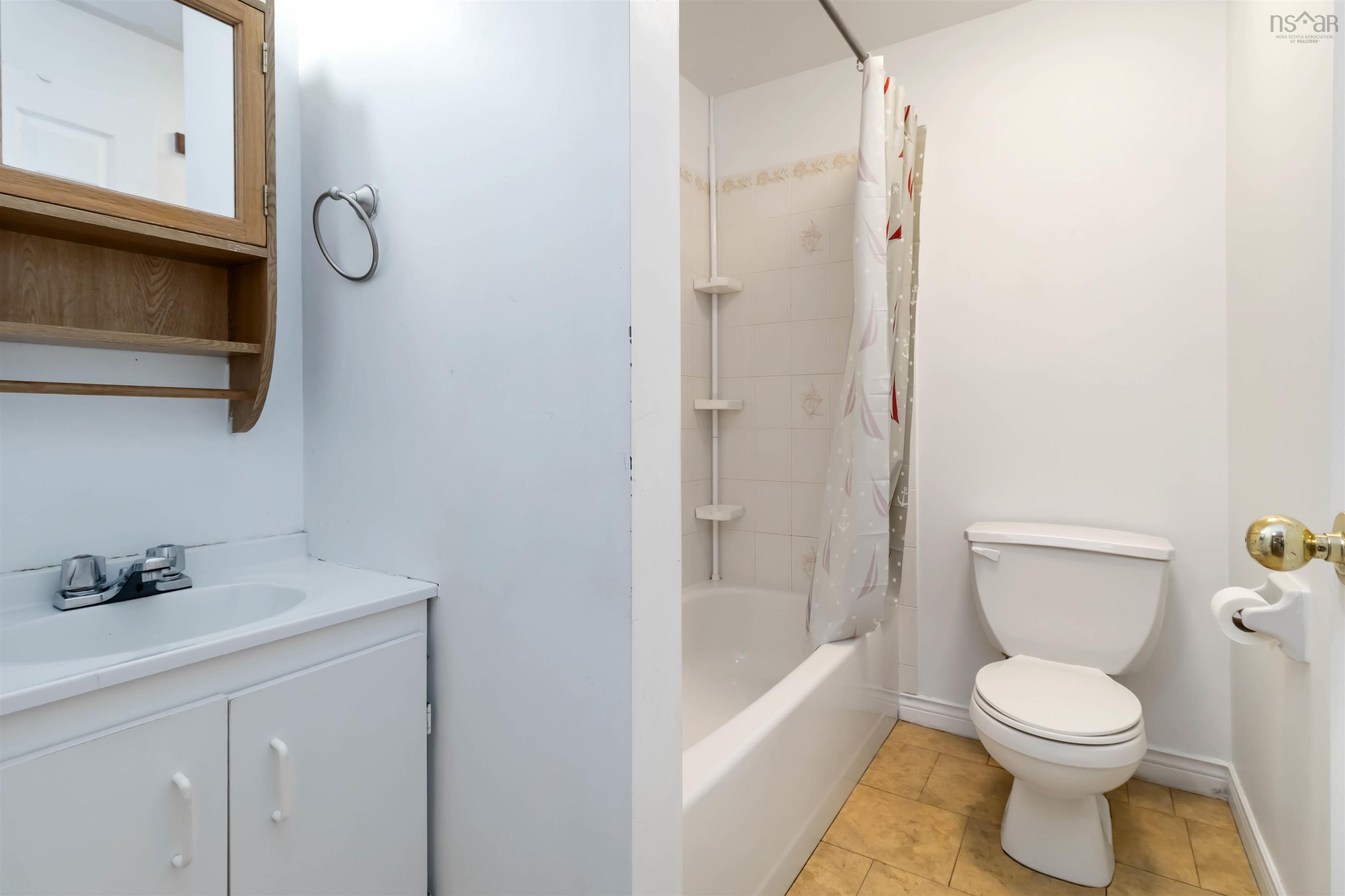 606 Caldwell Road, Cole Harbour, NS (MLS 202606118)