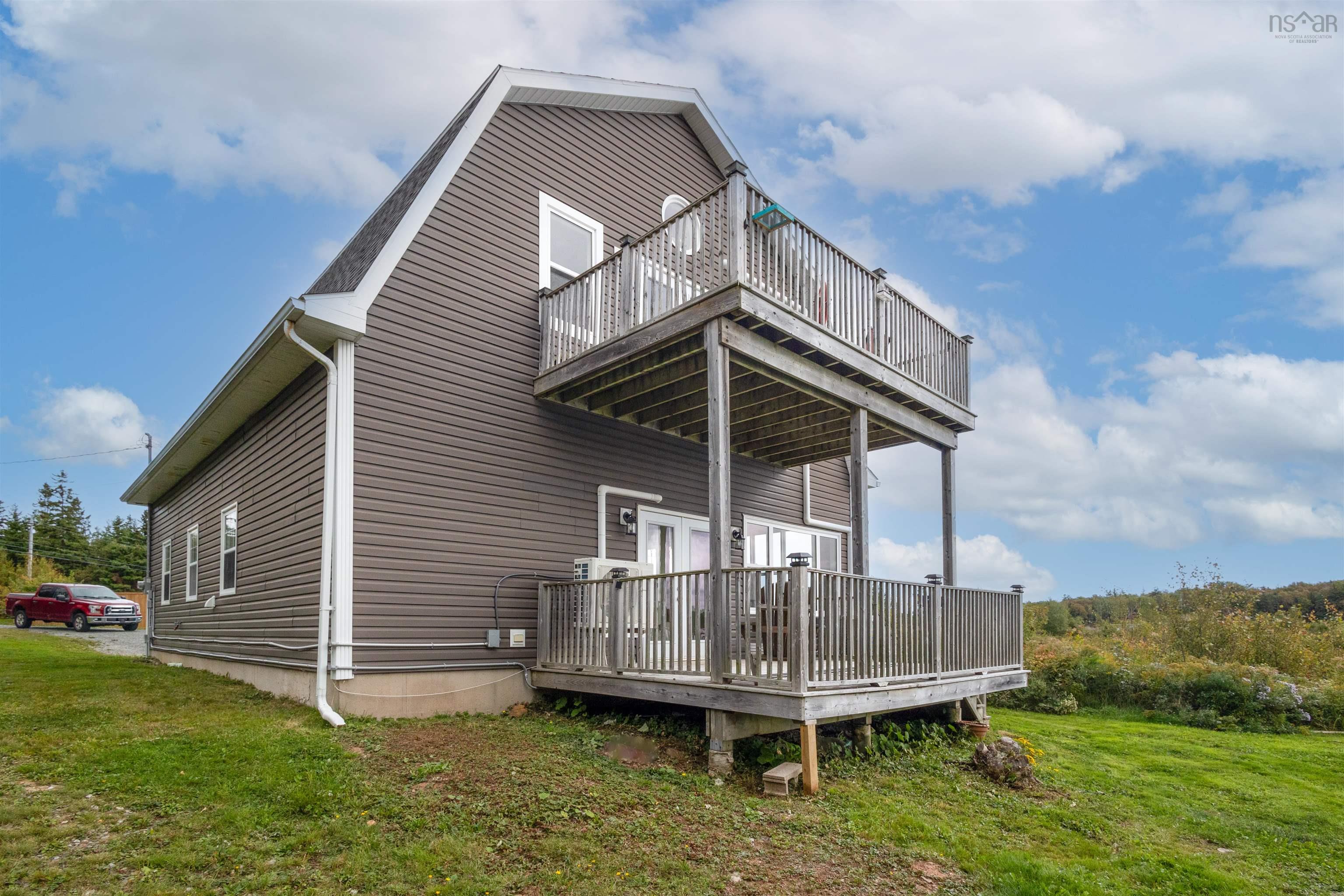 $485,000.00: 696 Point Aconi Road, Point Aconi