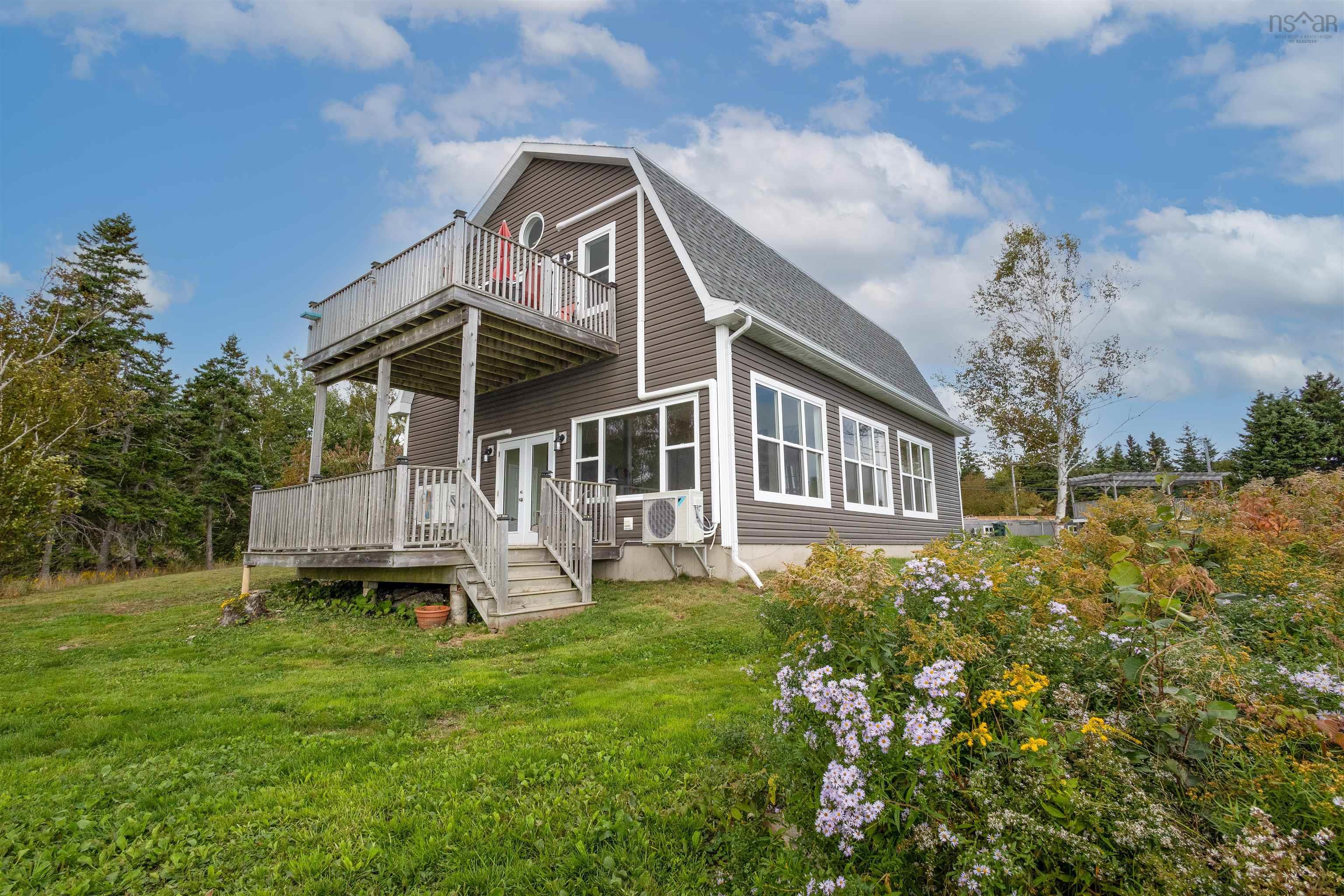 $485,000.00: 696 Point Aconi Road, Point Aconi