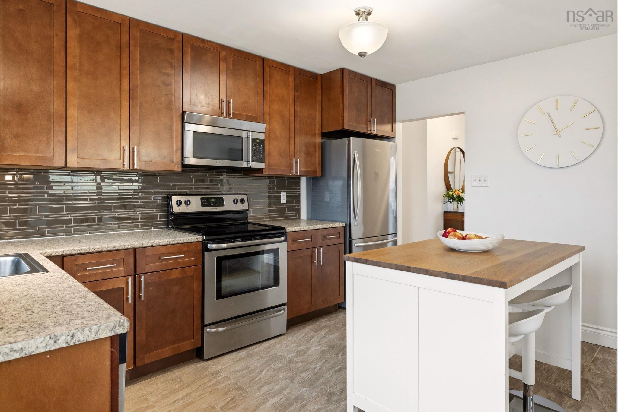 11 Ernest Avenue, Dartmouth, NS (MLS 202606131)