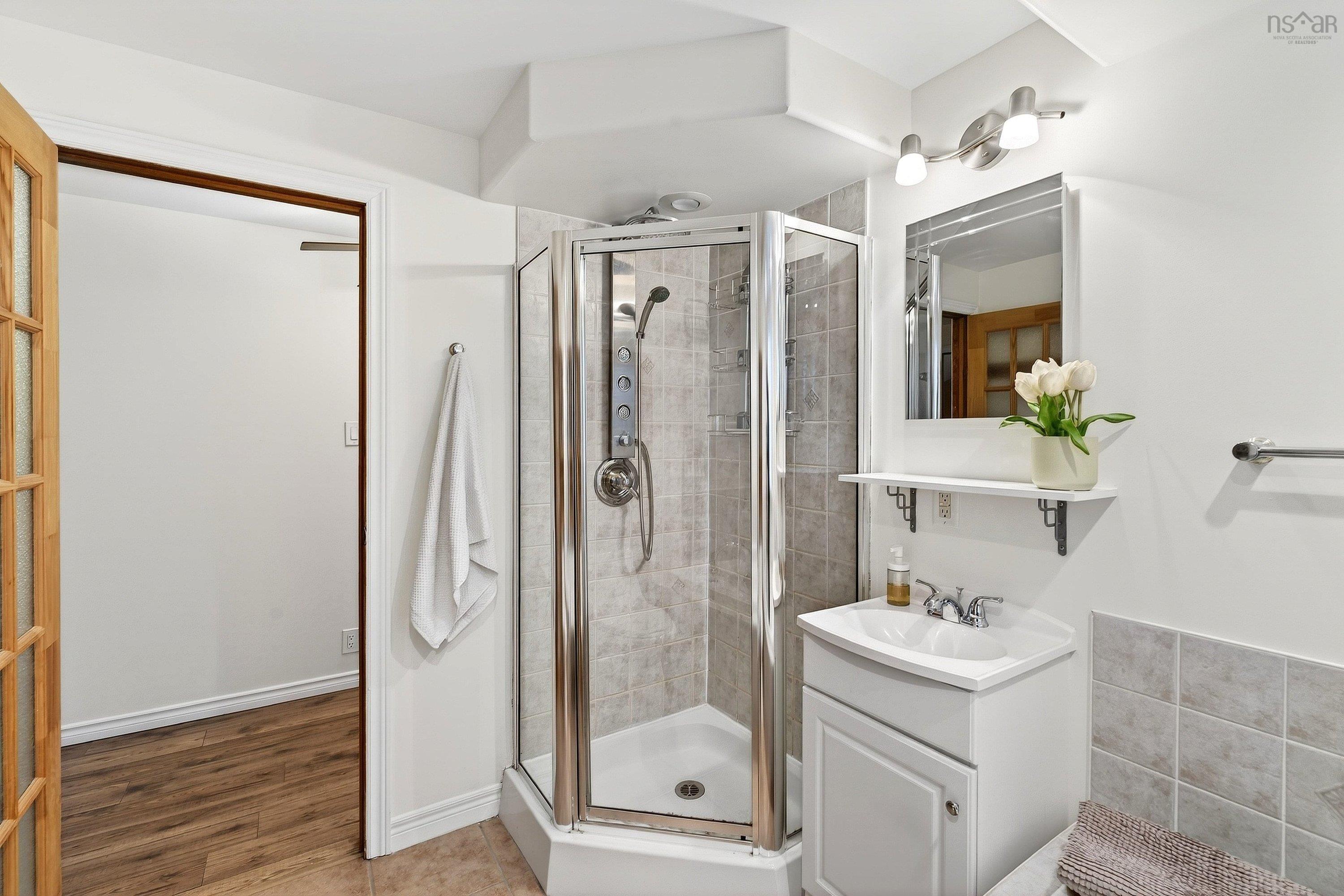 16 Wilcot Lane, Dartmouth, NS (MLS 202606133)