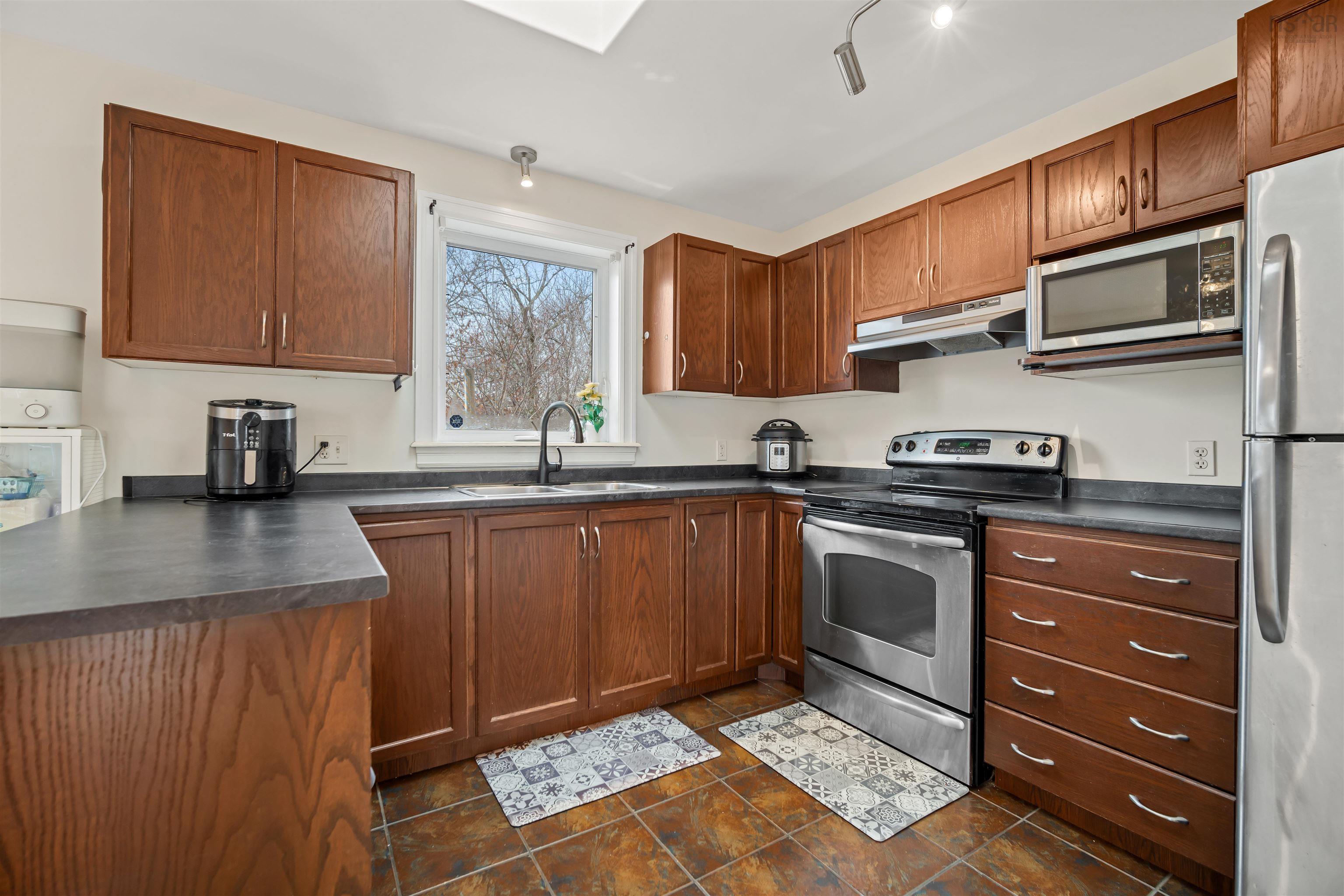 17b Hartlen Avenue, Halifax, NS (MLS 202606158)