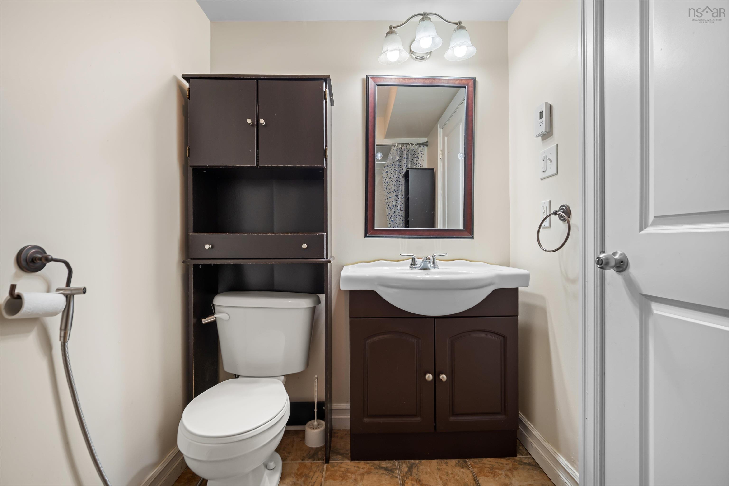 17b Hartlen Avenue, Halifax, NS (MLS 202606158)