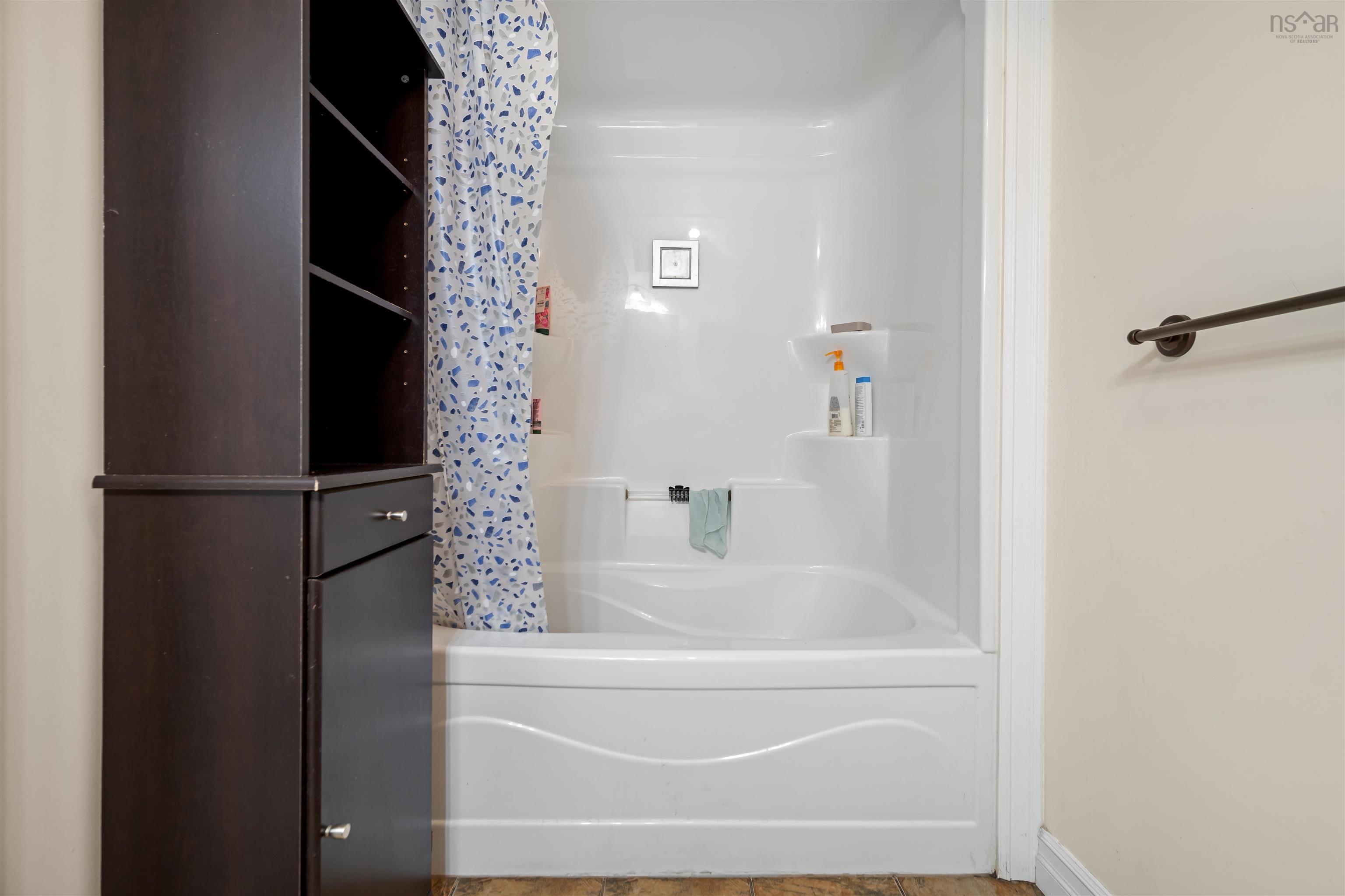 17b Hartlen Avenue, Halifax, NS (MLS 202606158)