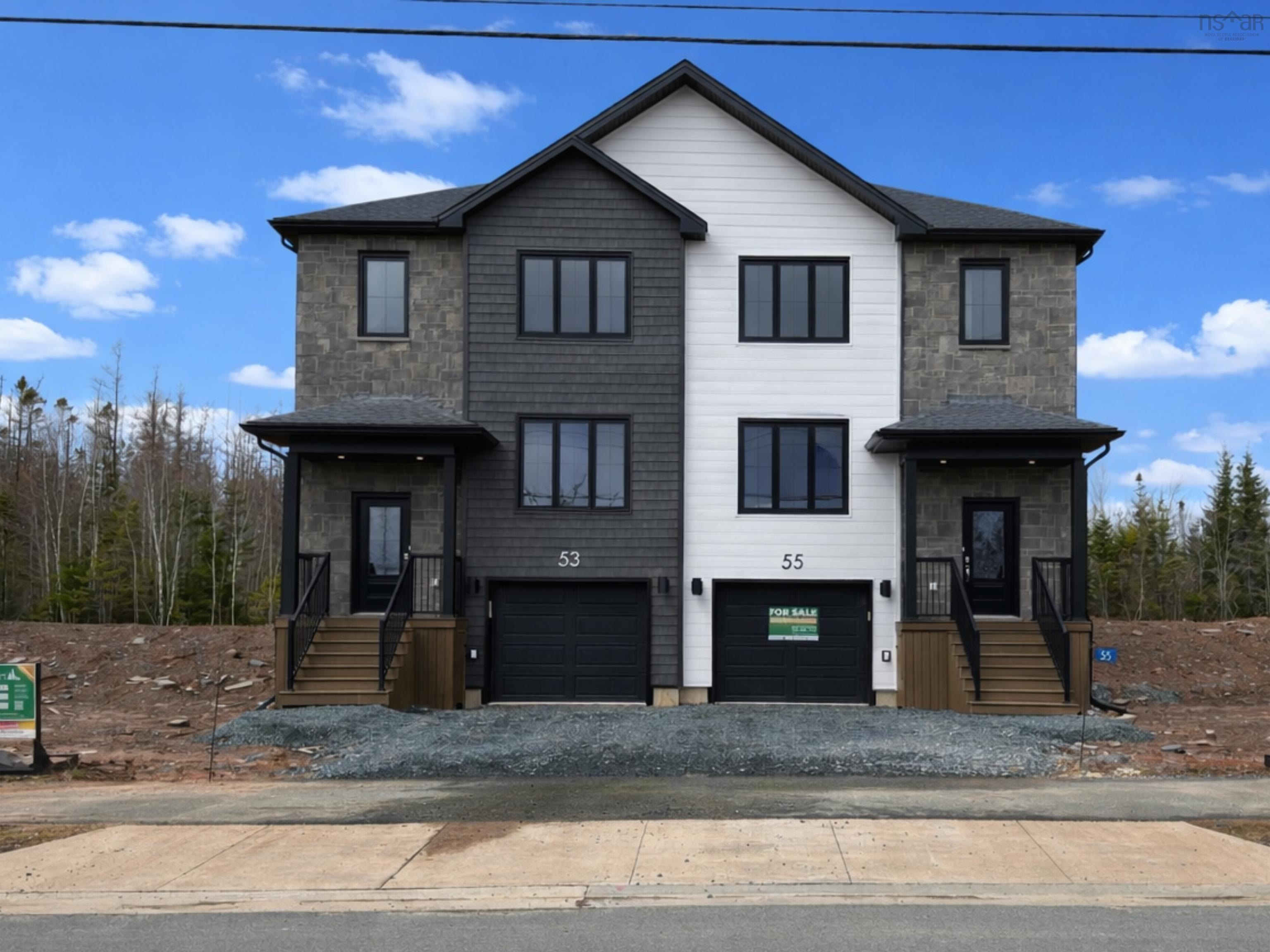 $557,900.00: L040A 53 Lew Crescent, Lantz
