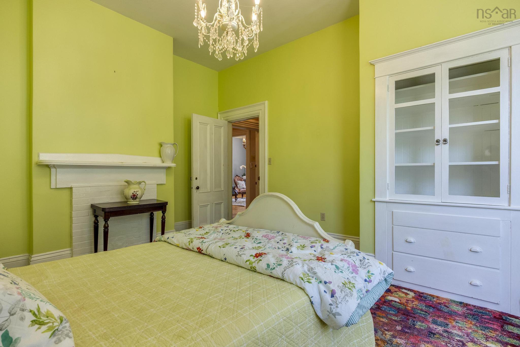 $865,000.00: 446 St George Street, Annapolis Royal