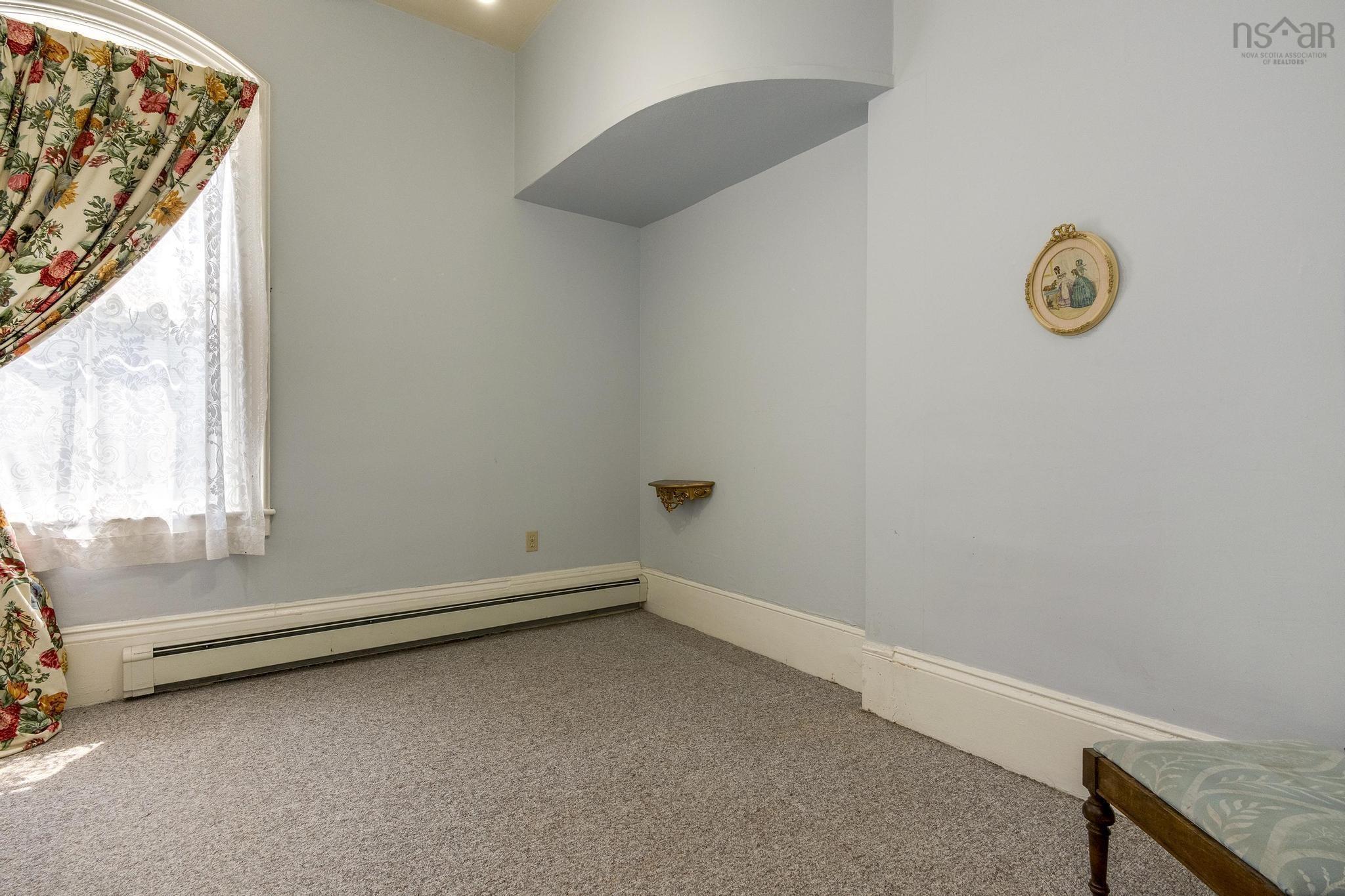 $865,000.00: 446 St George Street, Annapolis Royal