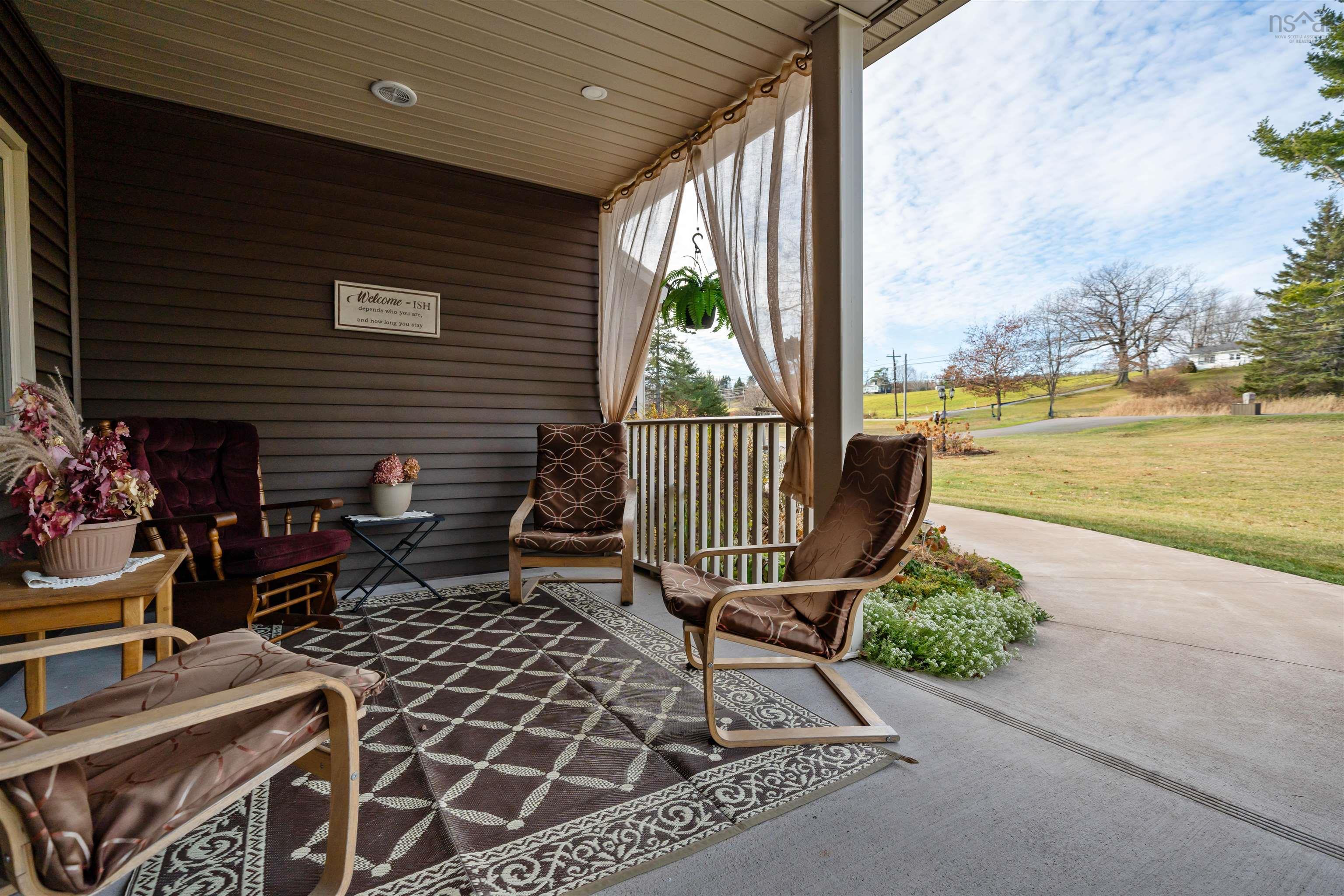$749,900.00: 2162 Highway 376, Lyons Brook