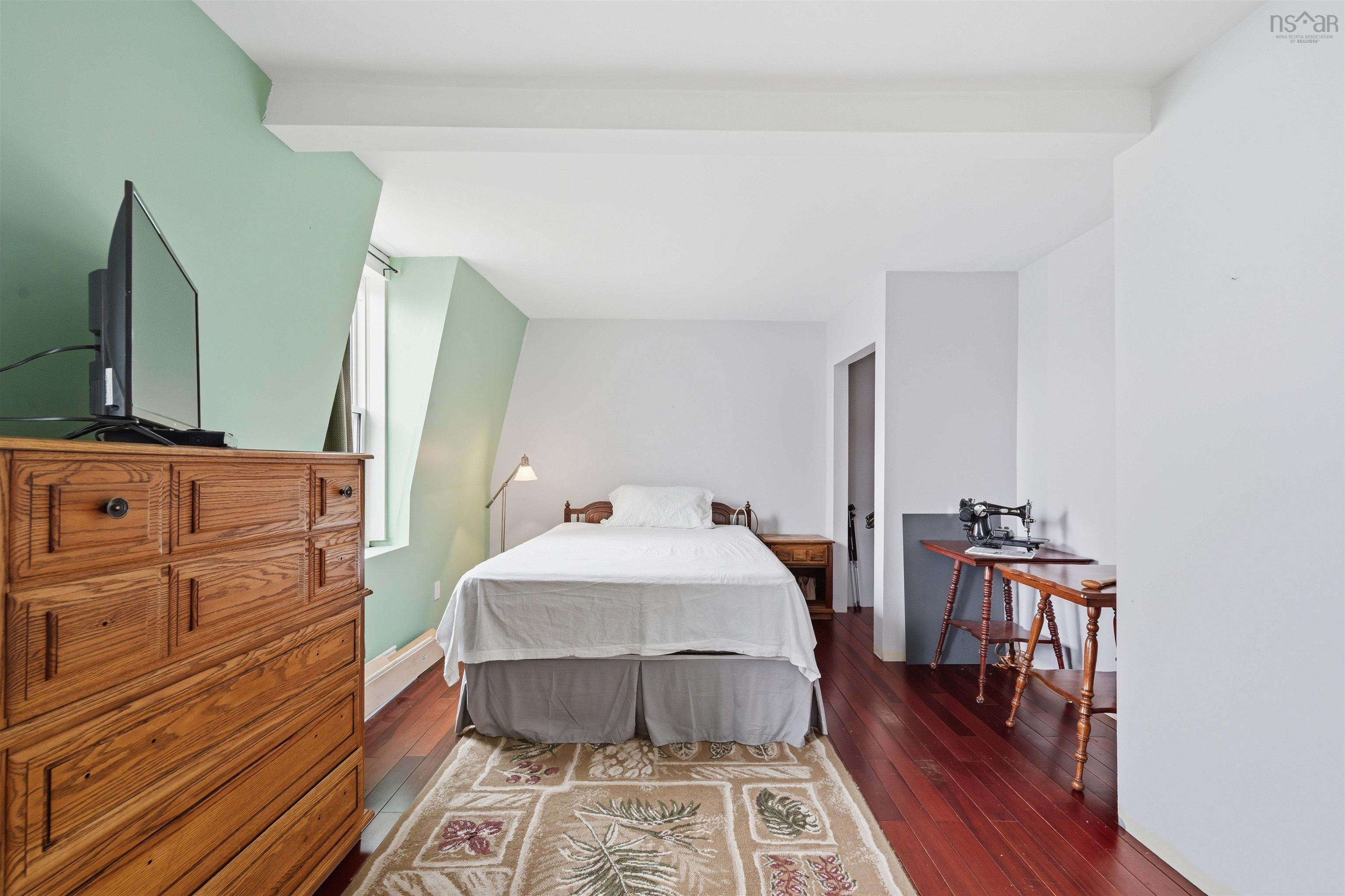 19 George Street, Dartmouth, NS (MLS 202606190)