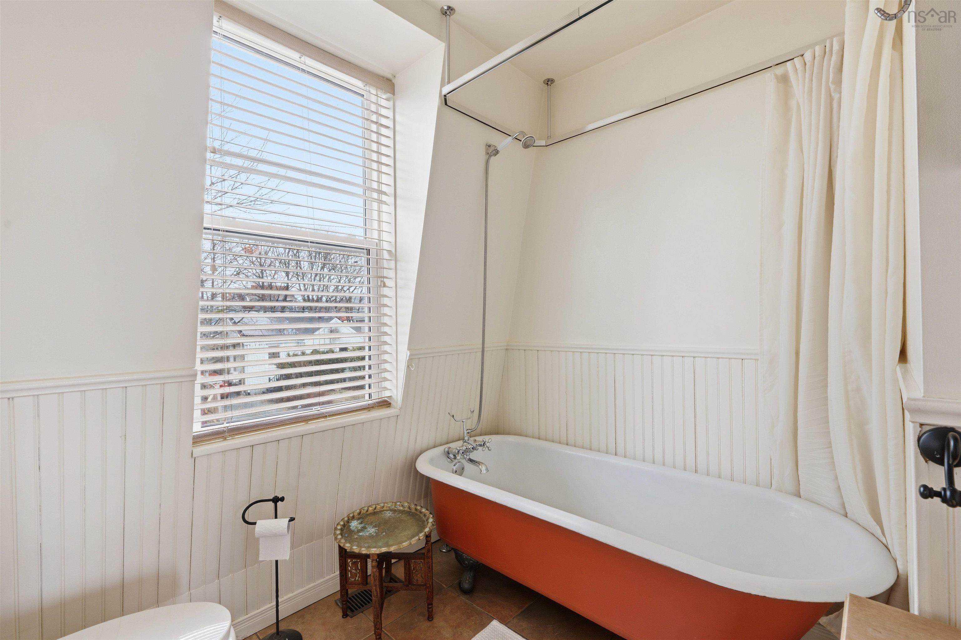 19 George Street, Dartmouth, NS (MLS 202606190)