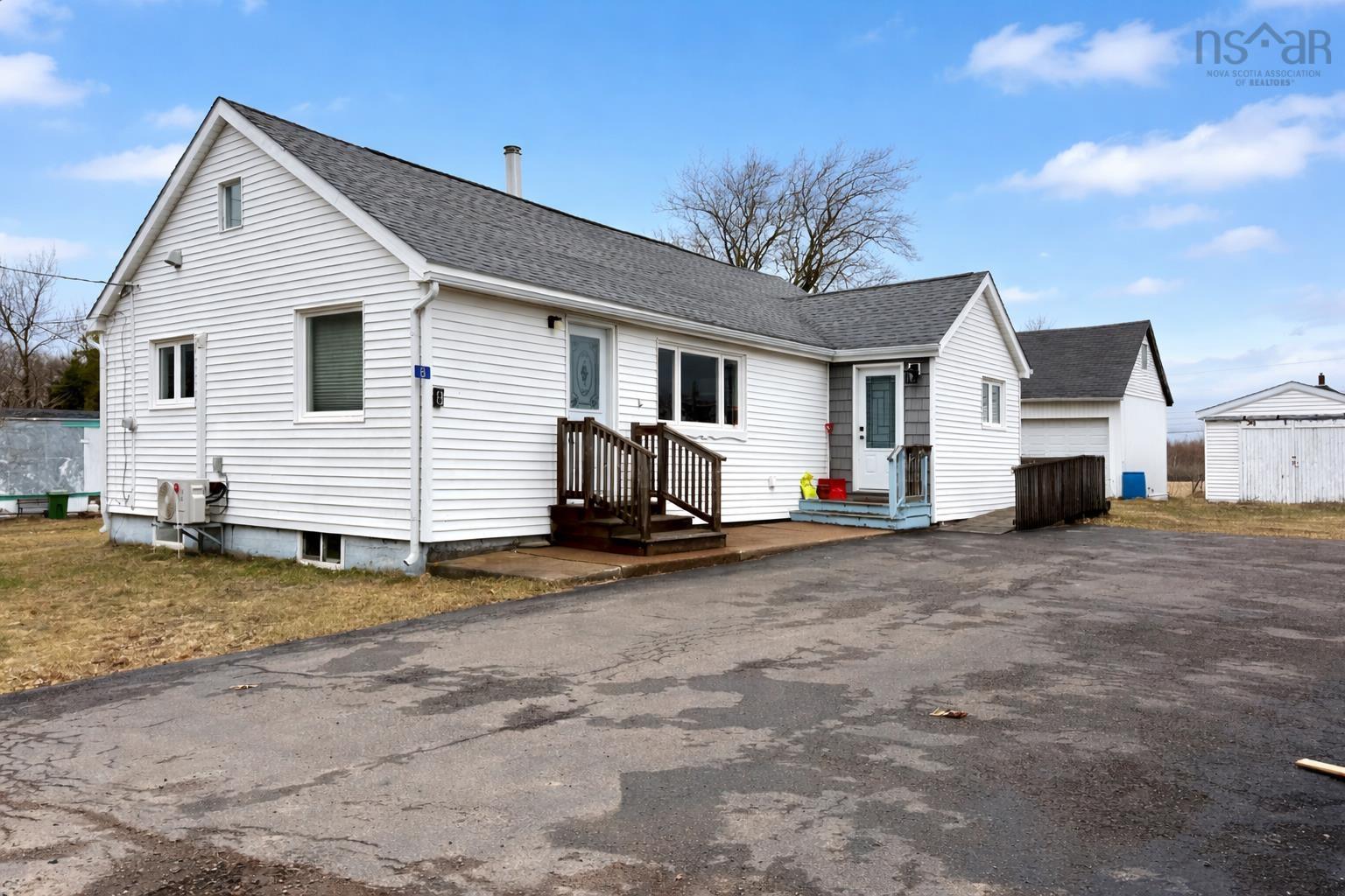 8 Standish Street, West Amherst, NS (MLS 202606204)