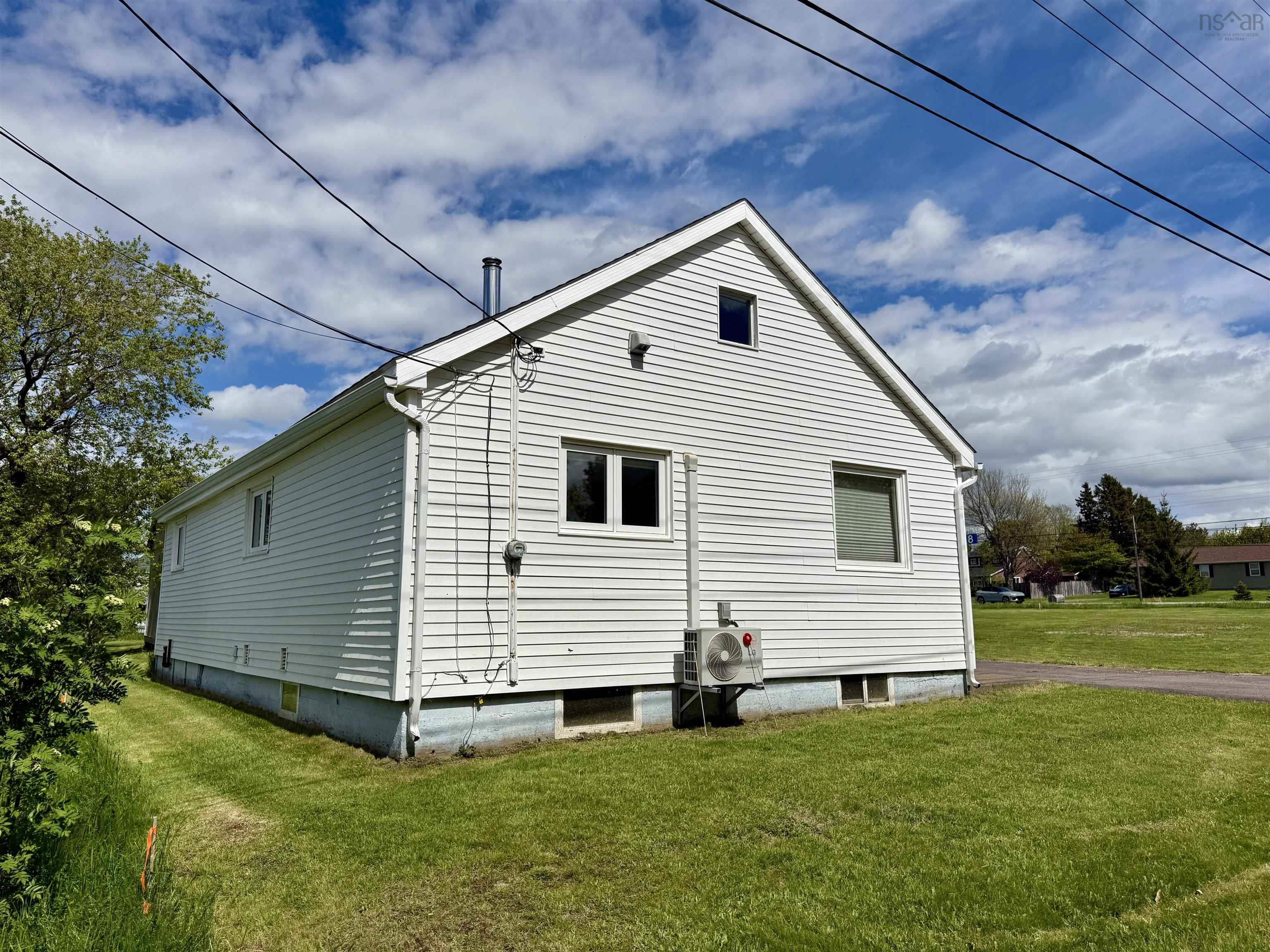 $229,900.00: 8 Standish Street, West Amherst