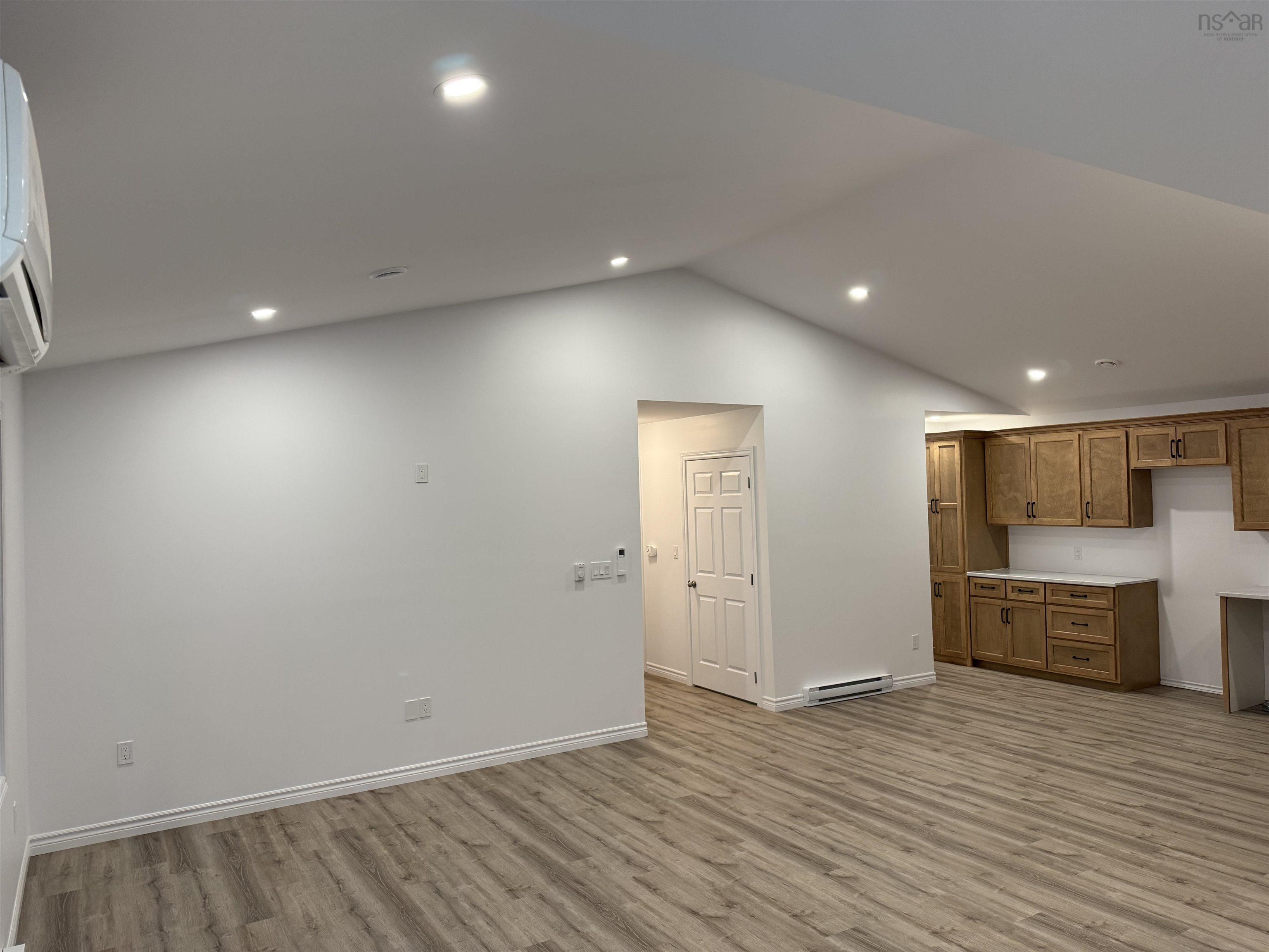 $259,900.00: 920 May Street, New Waterford