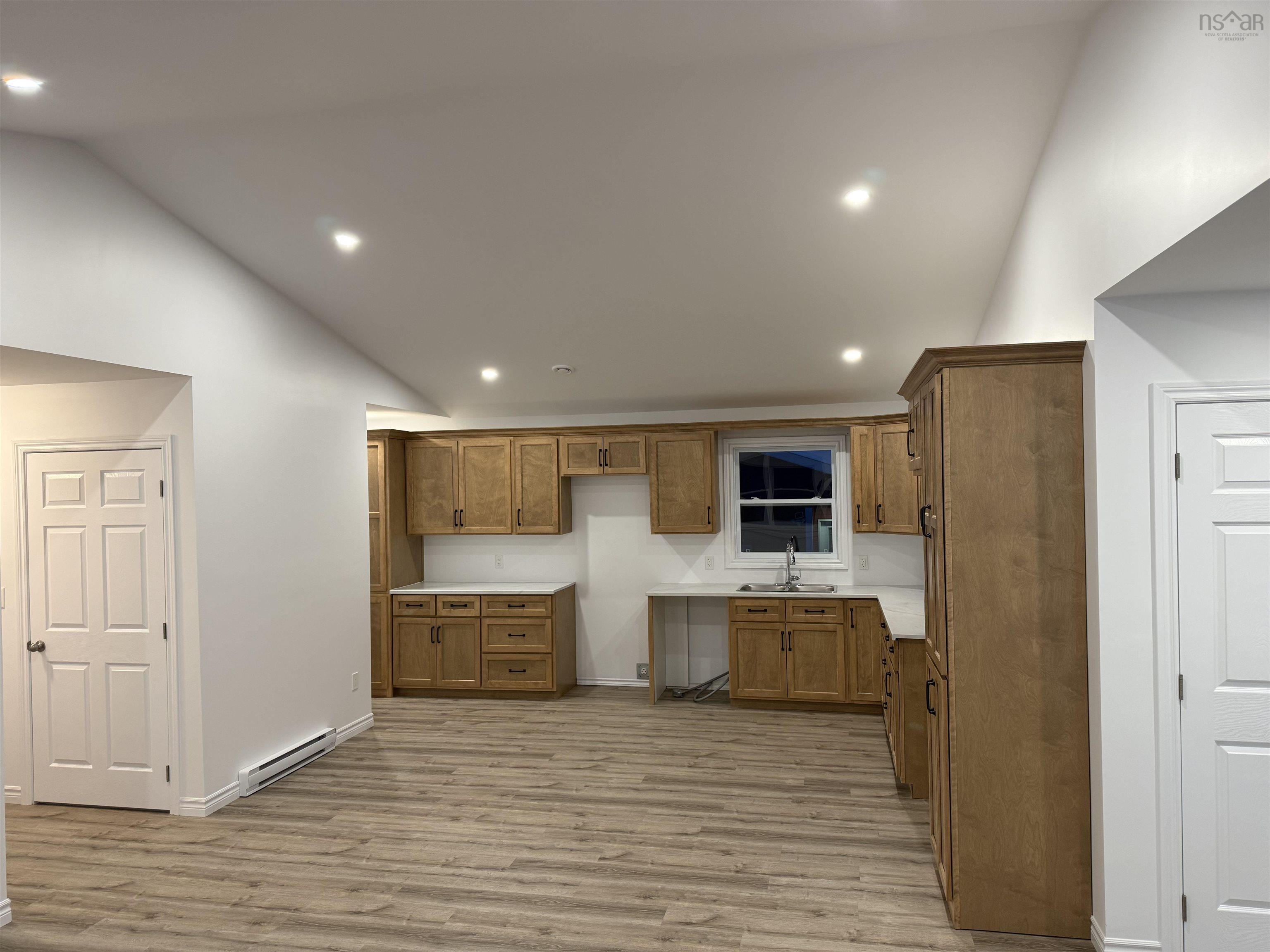 $259,900.00: 920 May Street, New Waterford