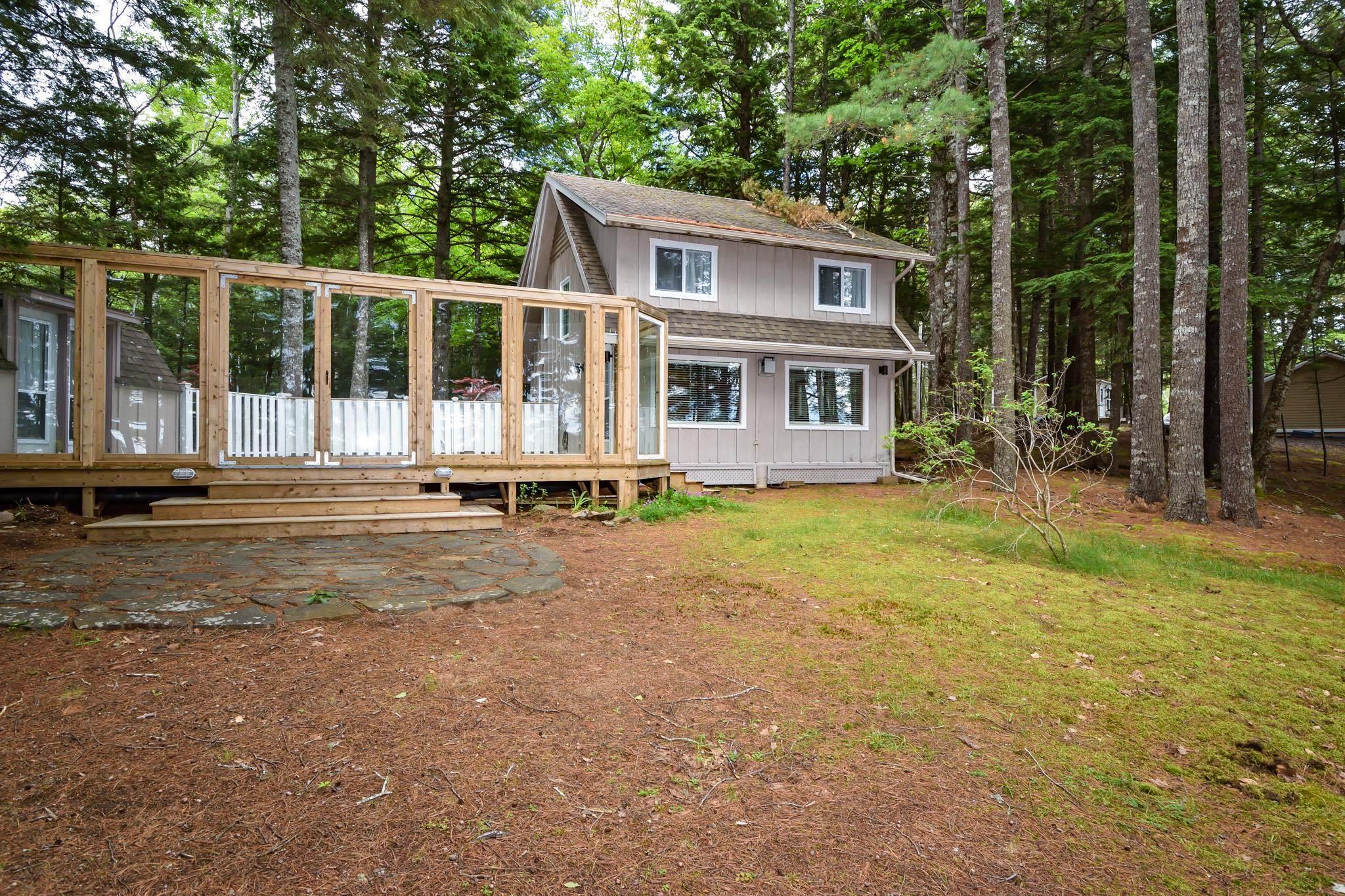 $449,000.00: 539 Canoe Island Road, Middle New Cornwall