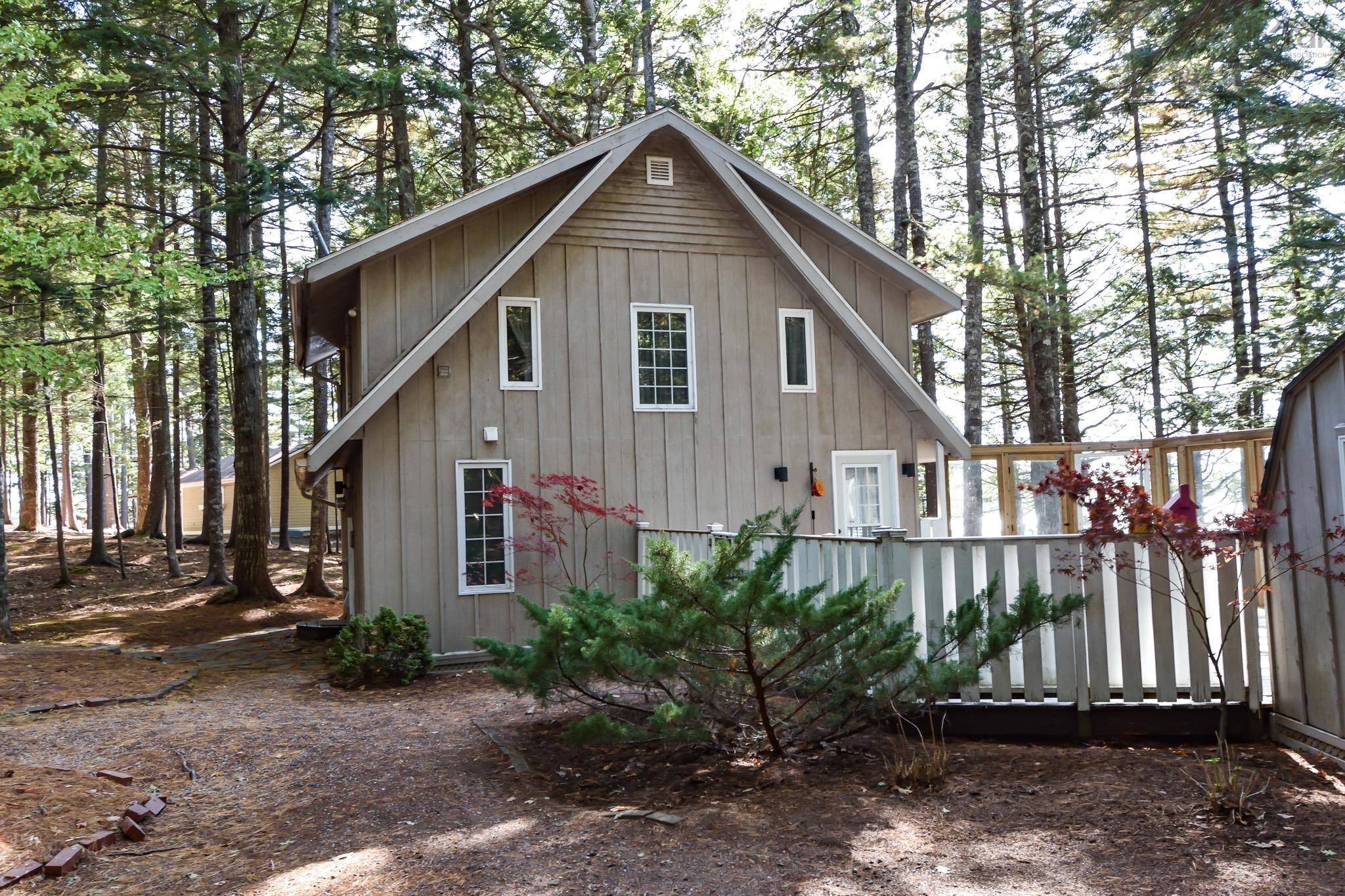 $449,000.00: 539 Canoe Island Road, Middle New Cornwall
