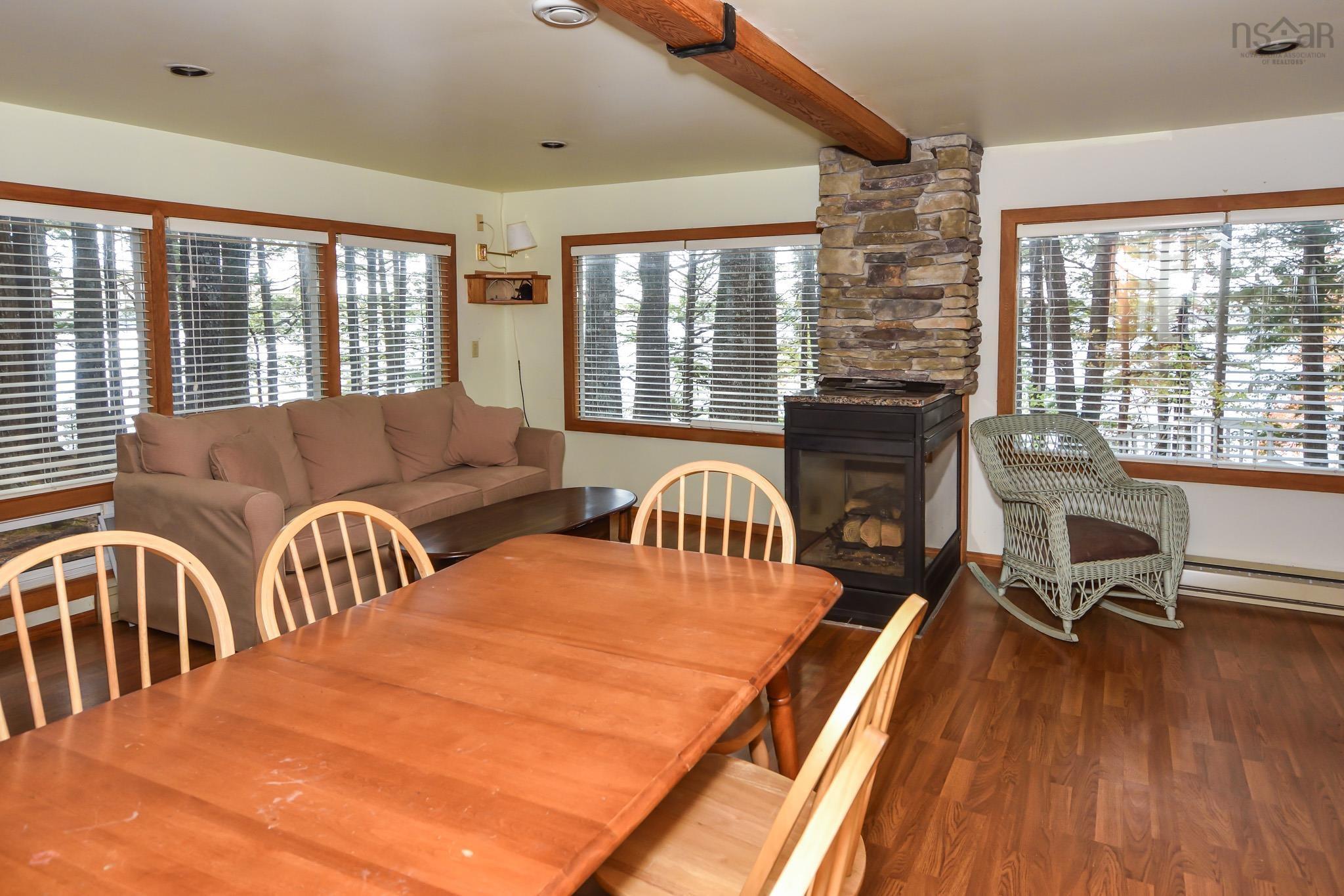 $449,000.00: 539 Canoe Island Road, Middle New Cornwall