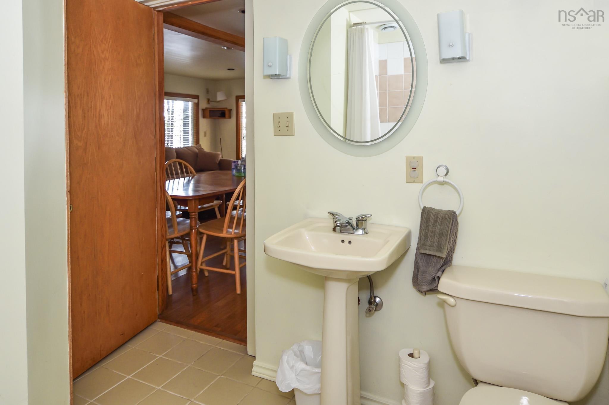 $449,000.00: 539 Canoe Island Road, Middle New Cornwall