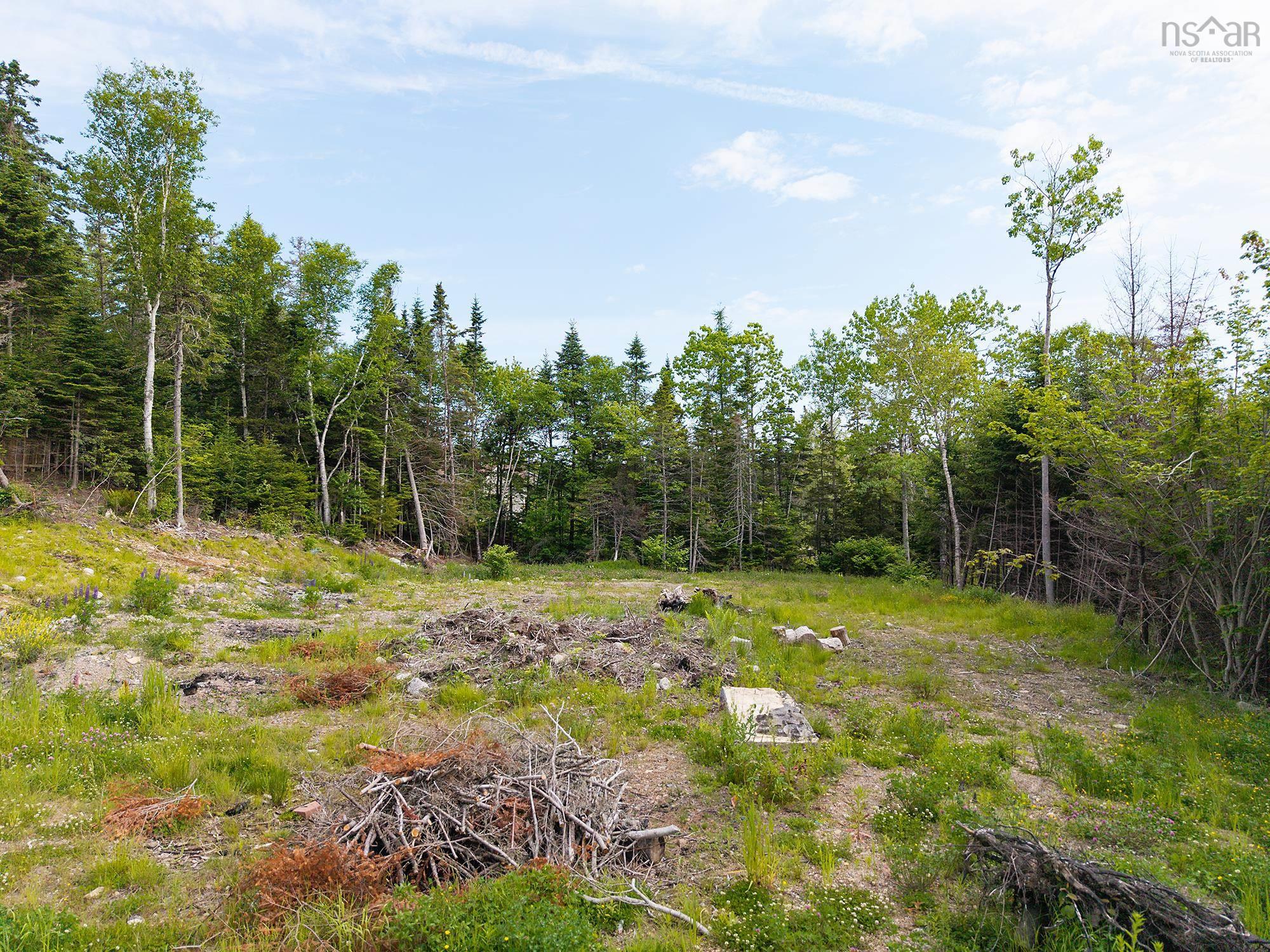 10 Spruce Lane, Boutiliers Point, NS (MLS 202606214)