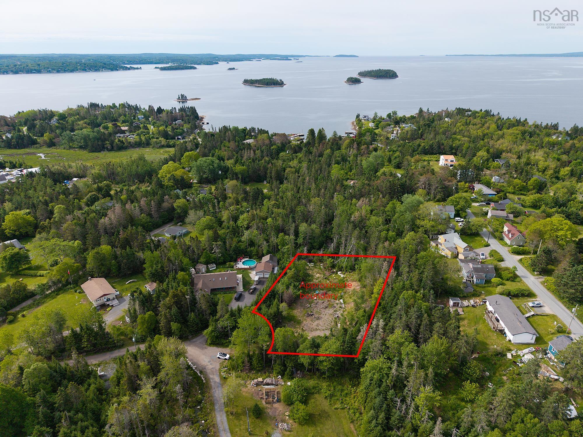 10 Spruce Lane, Boutiliers Point, NS (MLS 202606214)