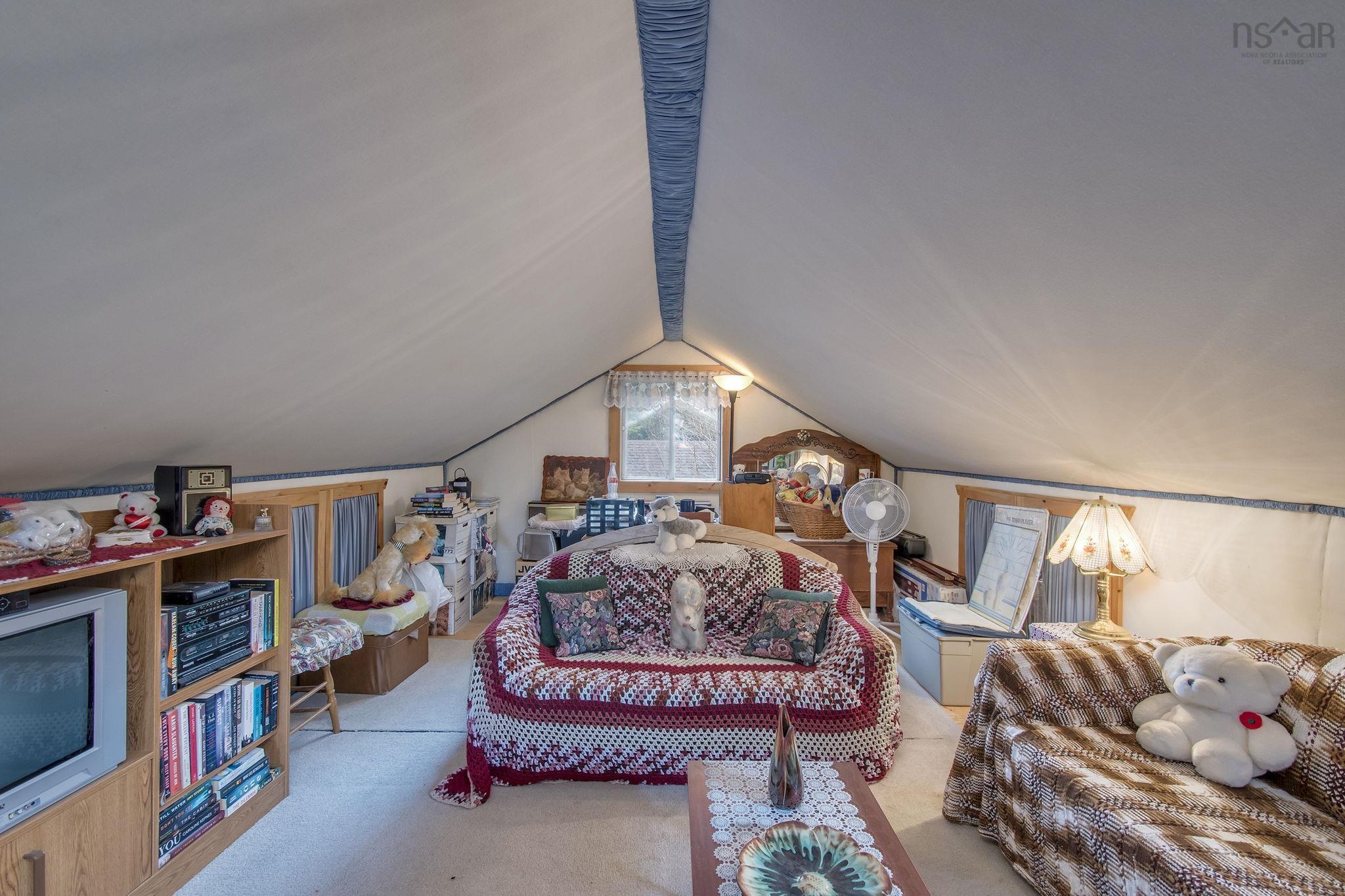 323 Conrads Road, Hubbards, NS (MLS 202606215)