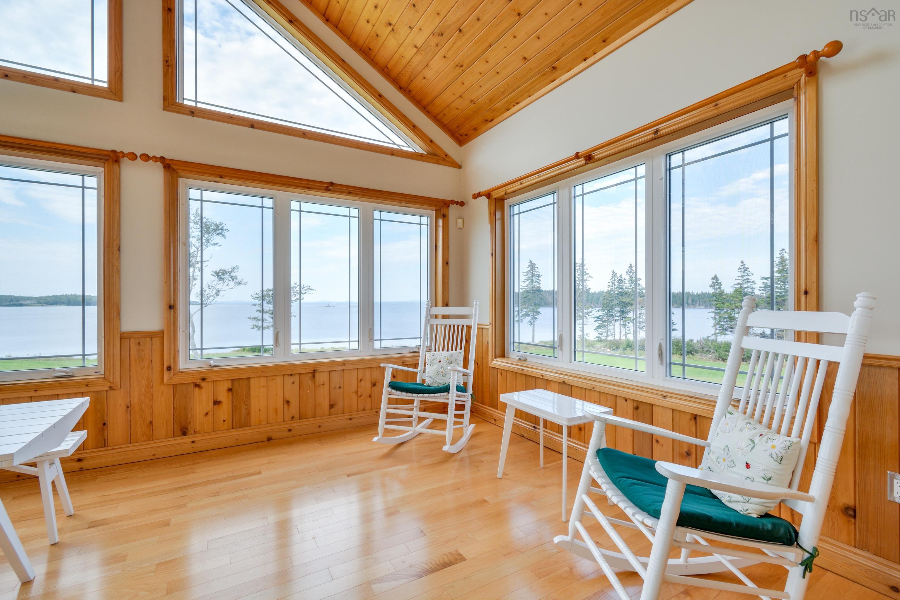 $1,450,000.00: 485&489 Maple Drive, Cape George