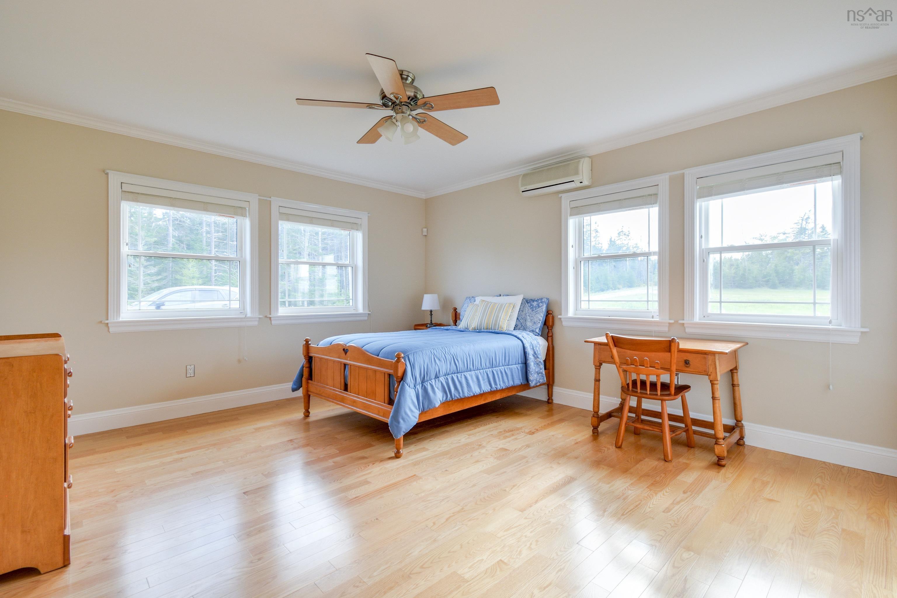 $1,450,000.00: 485&489 Maple Drive, Cape George