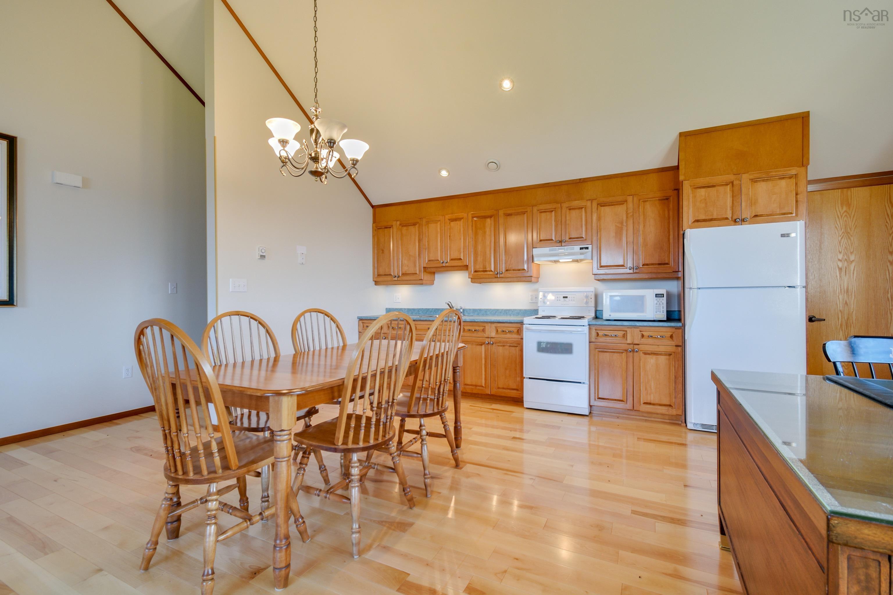 $1,450,000.00: 485&489 Maple Drive, Cape George