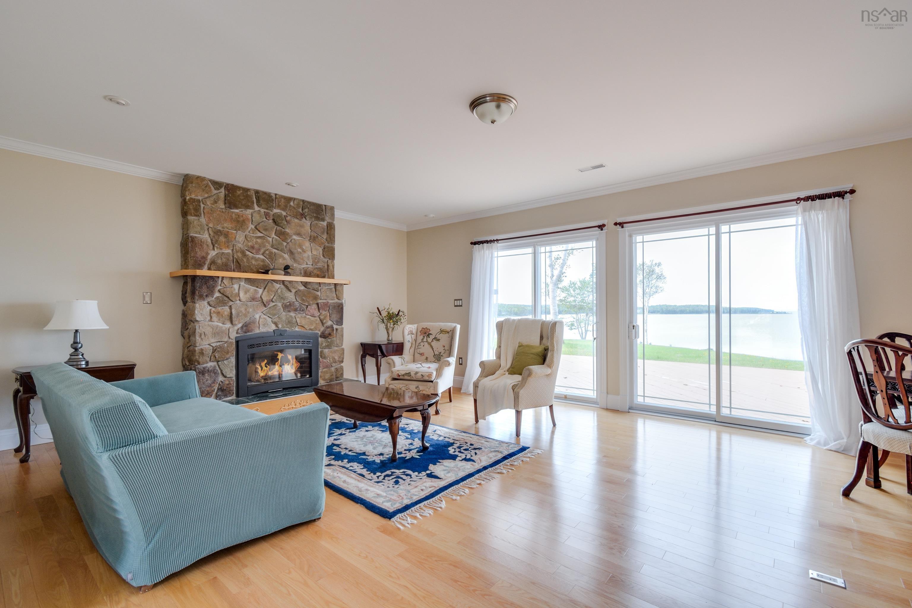 $1,450,000.00: 485&489 Maple Drive, Cape George