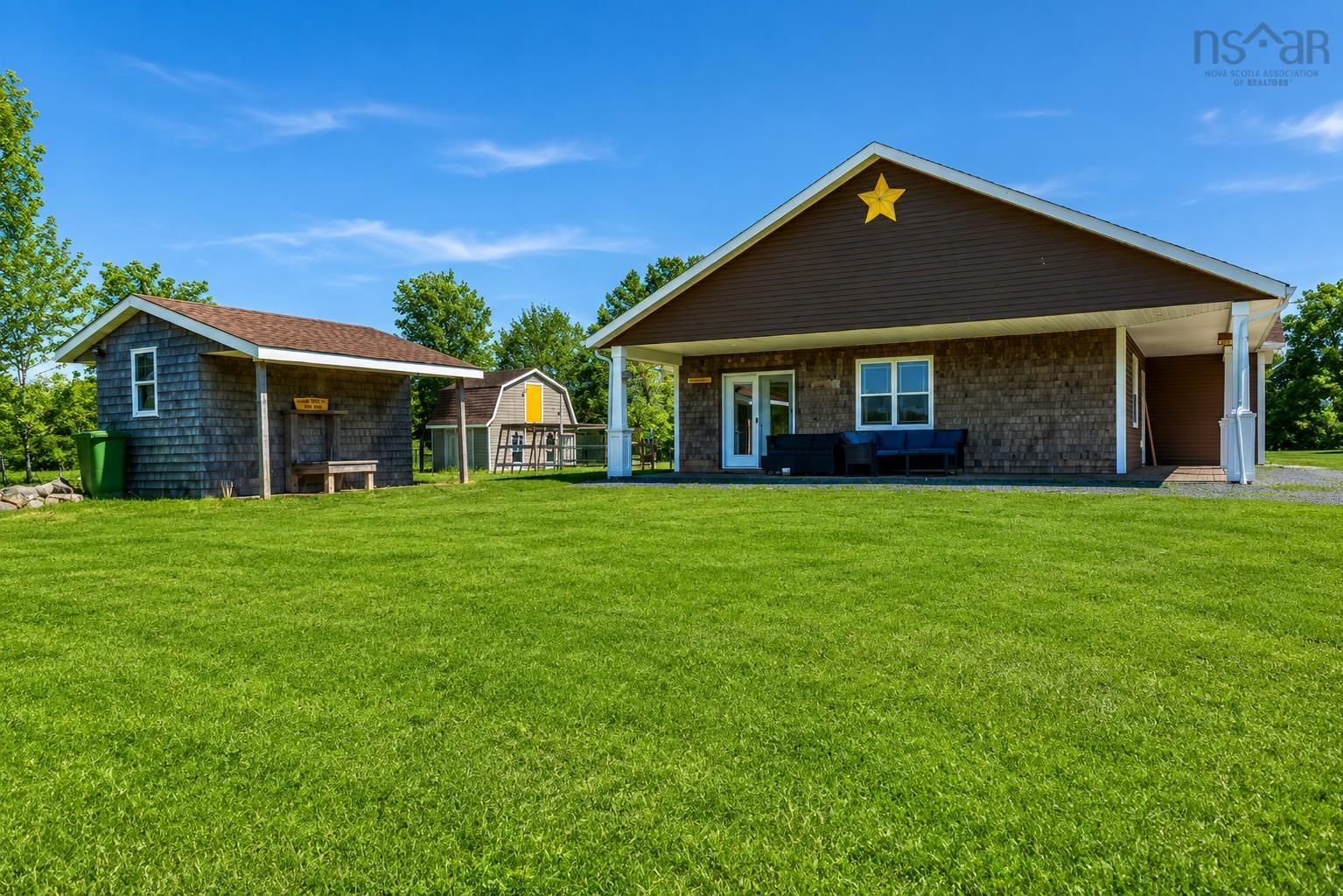 $474,000.00: 1476 Highway 360, Garland
