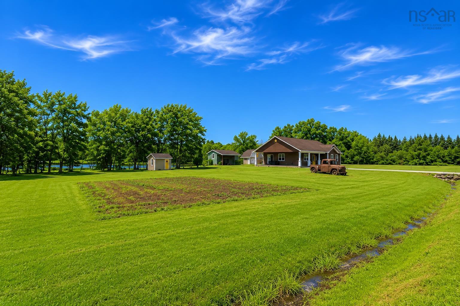 $474,000.00: 1476 Highway 360, Garland