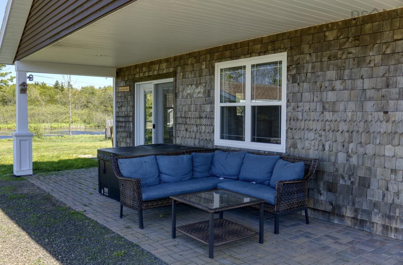 $474,000.00: 1476 Highway 360, Garland