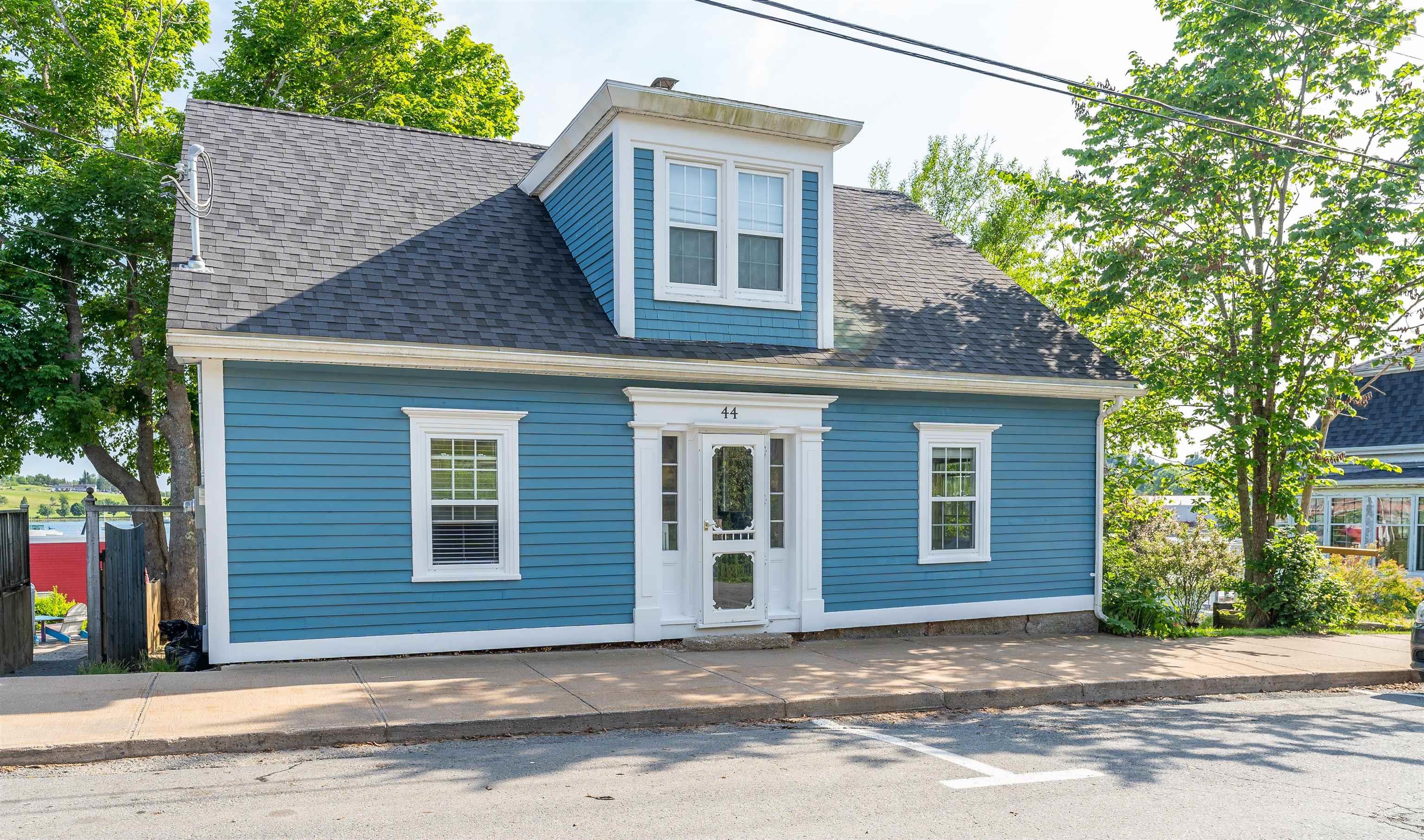 $765,000.00: 44 Montague Street, Lunenburg