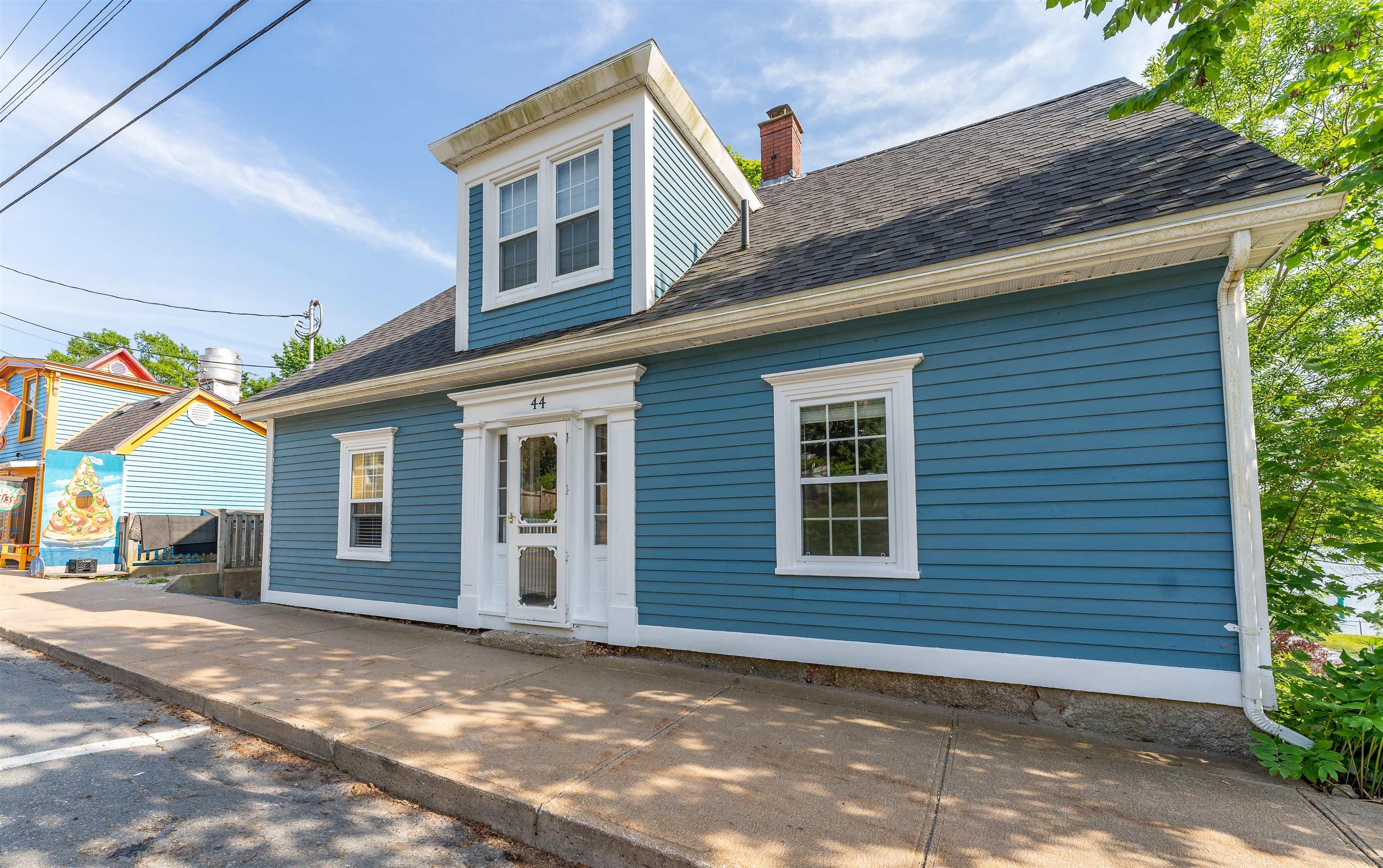 $765,000.00: 44 Montague Street, Lunenburg