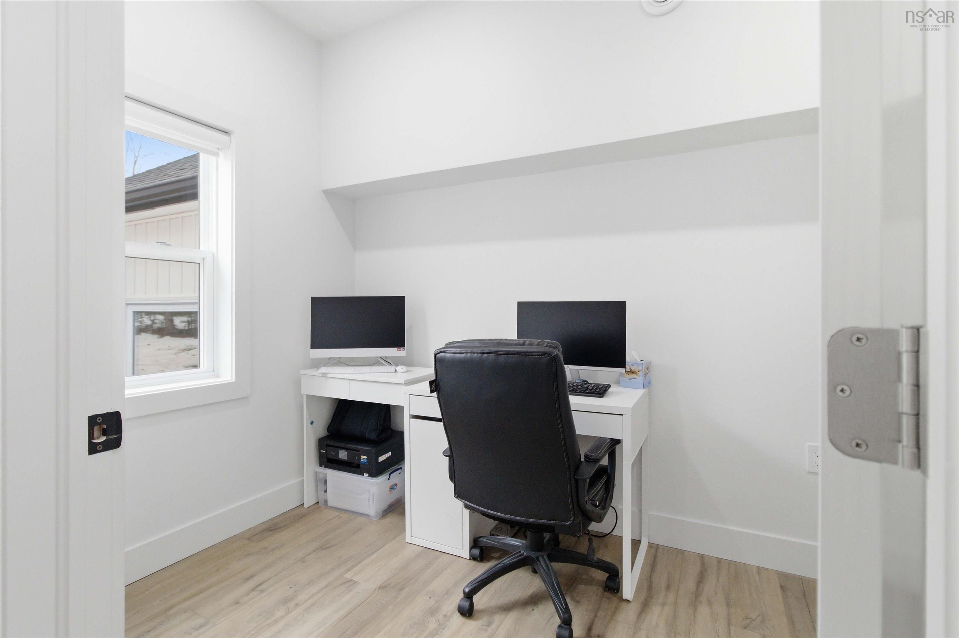 $879,000.00: 30 Cove Road, East Uniacke