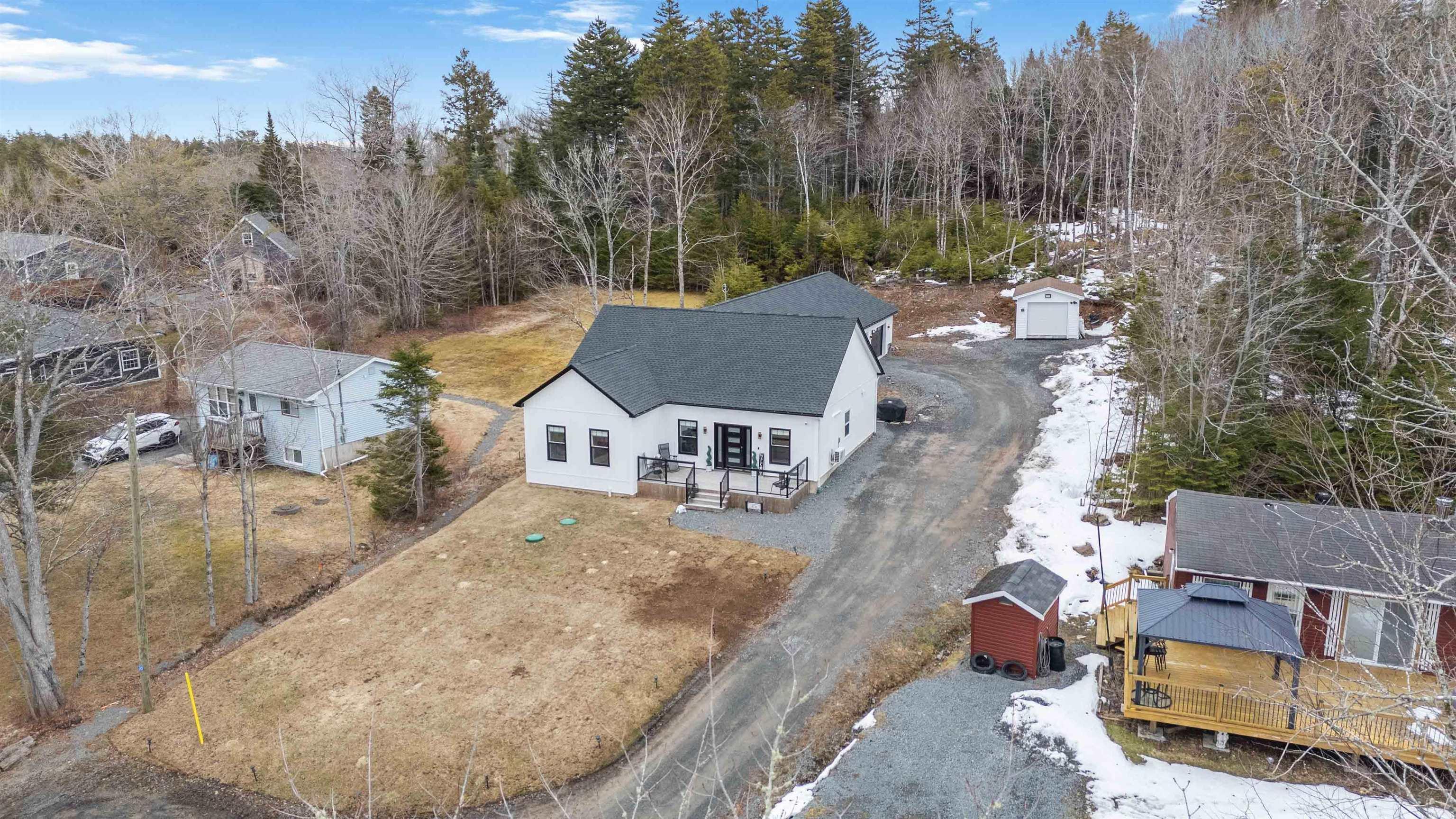 $879,000.00: 30 Cove Road, East Uniacke