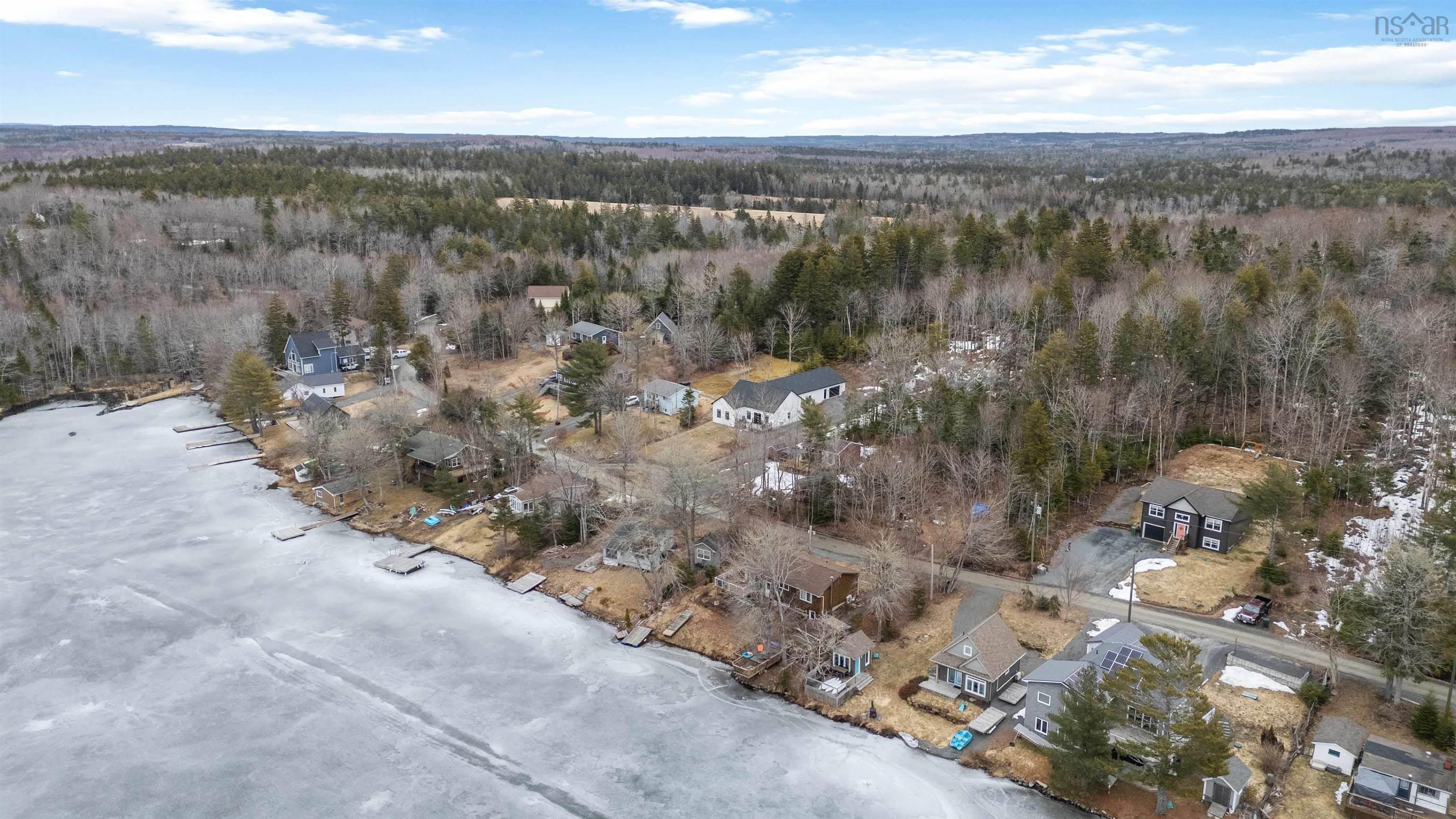 $879,000.00: 30 Cove Road, East Uniacke