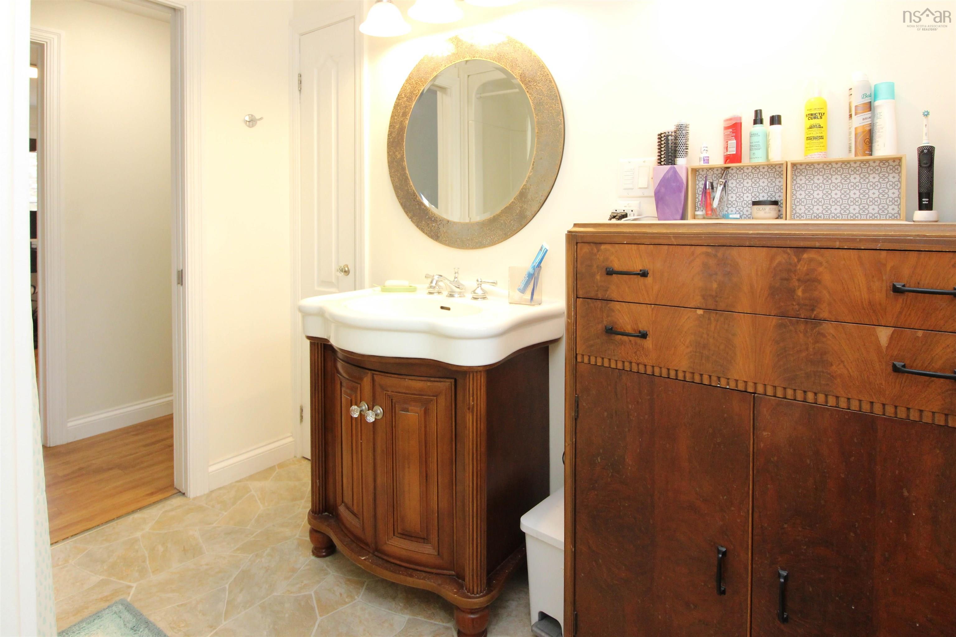 $329,900.00: 72 Morley Avenue, Truro Heights