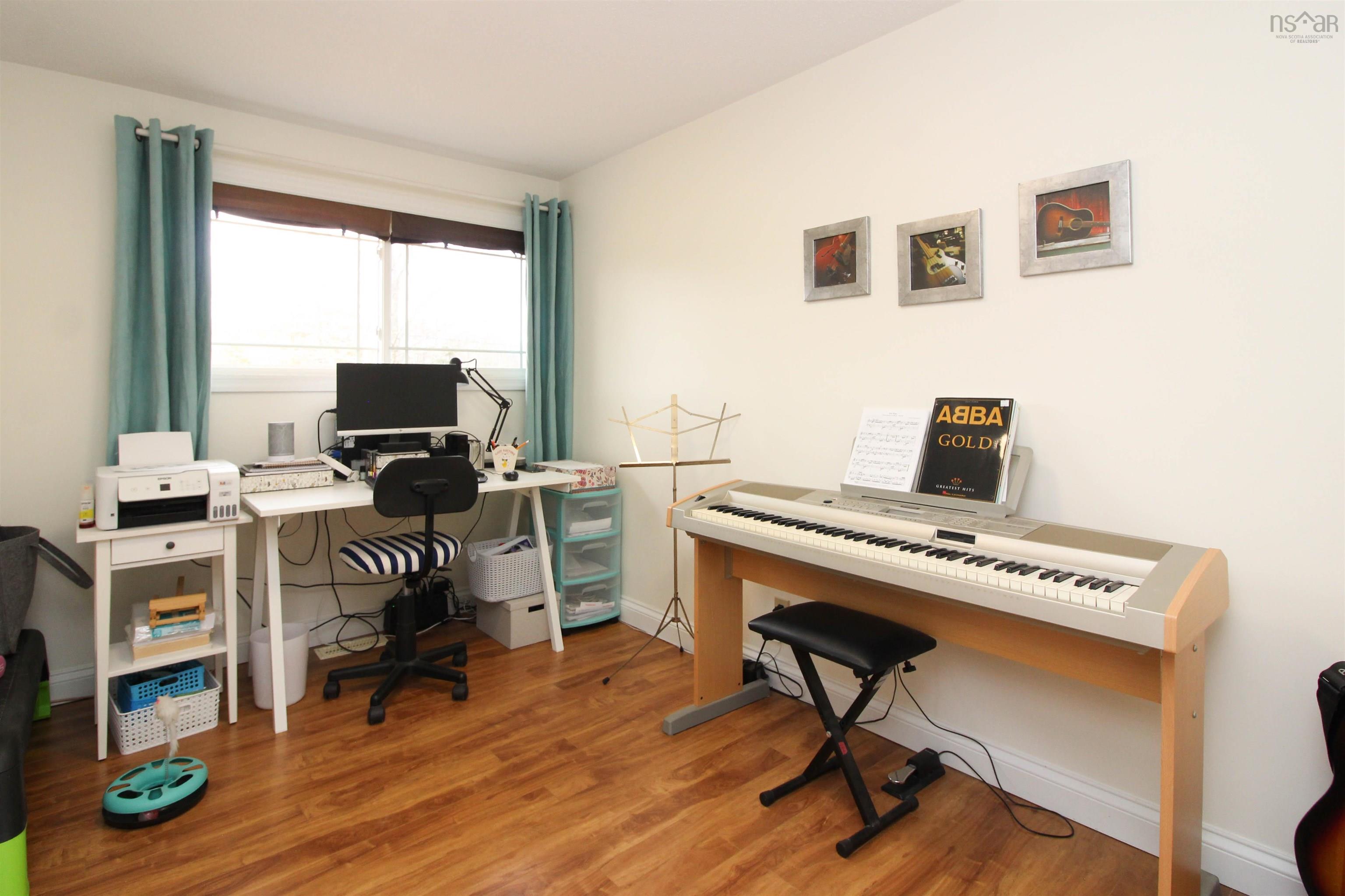 $329,900.00: 72 Morley Avenue, Truro Heights