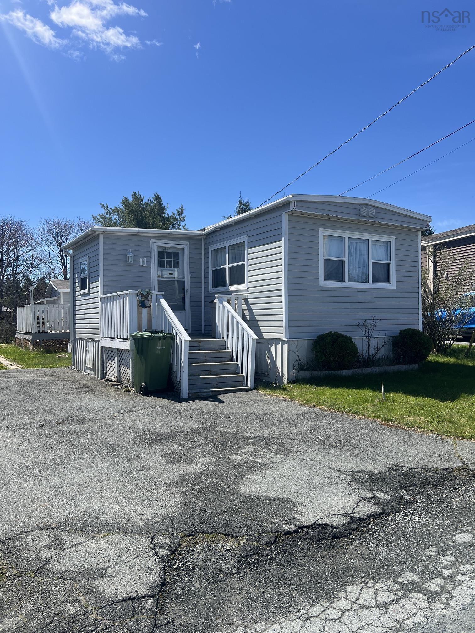 11 Maple Lane, Eastern Passage, NS (MLS 202606238)