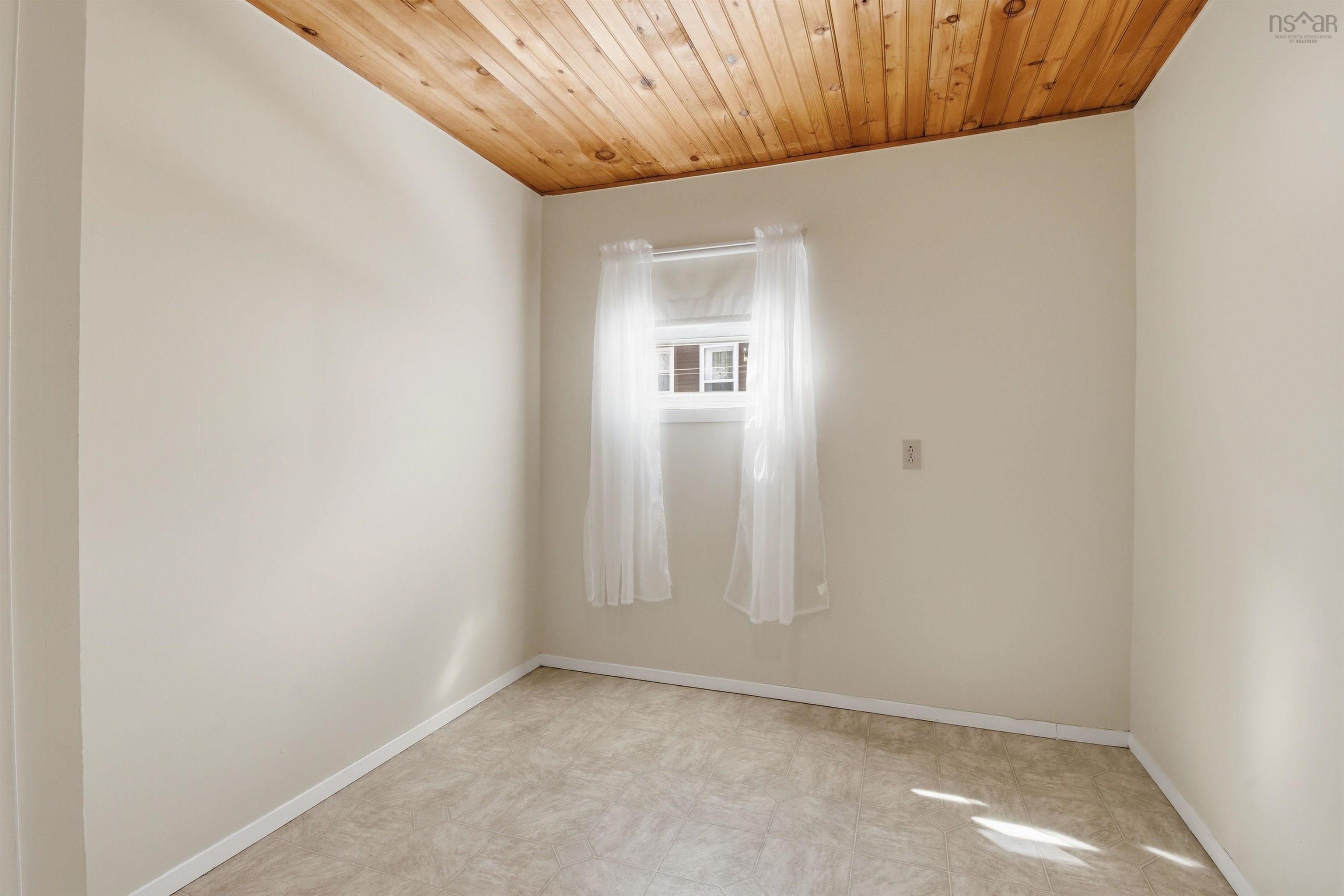 $149,900.00: 11 Maple Lane, Eastern Passage