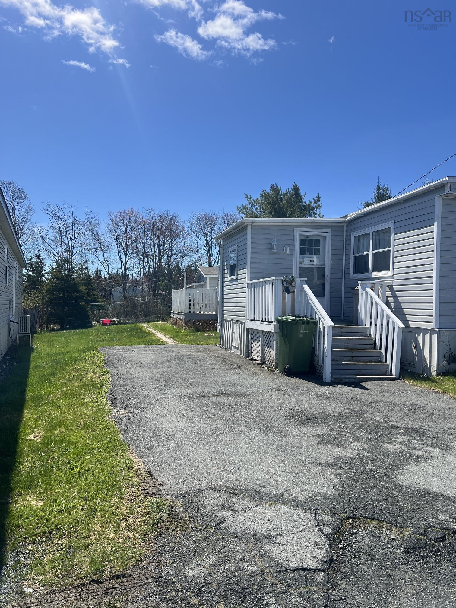 11 Maple Lane, Eastern Passage, NS (MLS 202606238)