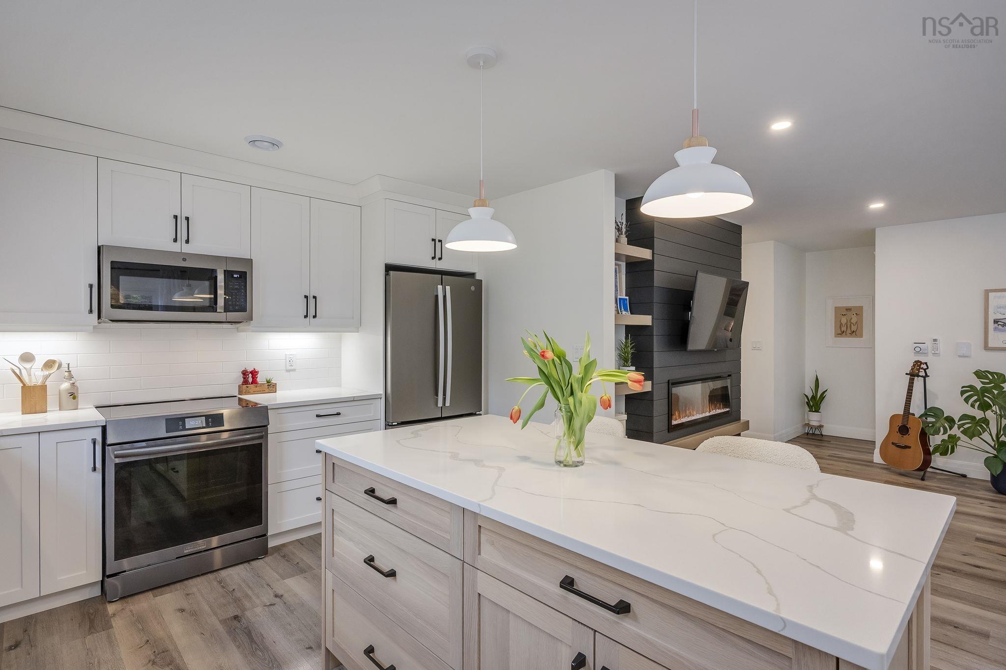 $635,000.00: 169 Rivercrest Lane, Greenwood