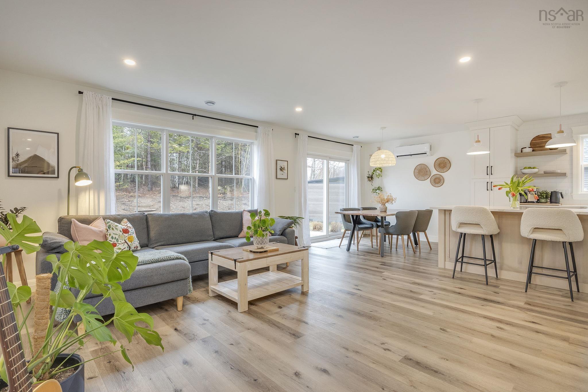 $635,000.00: 169 Rivercrest Lane, Greenwood