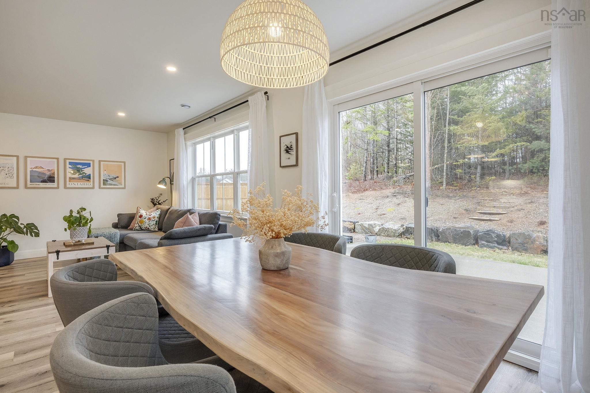 $635,000.00: 169 Rivercrest Lane, Greenwood