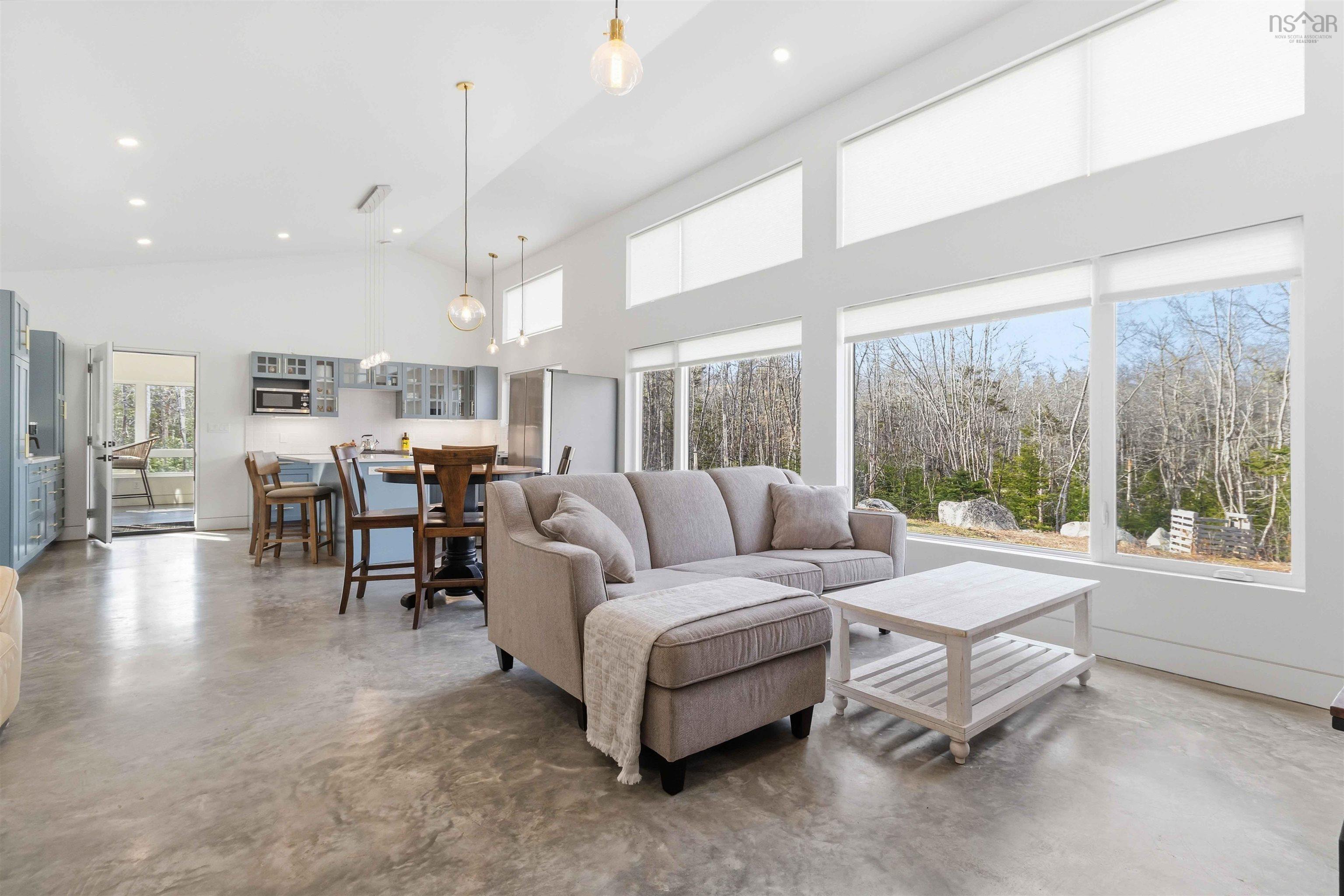 $629,900.00: 87 Golden Horizon Drive, Port Mouton