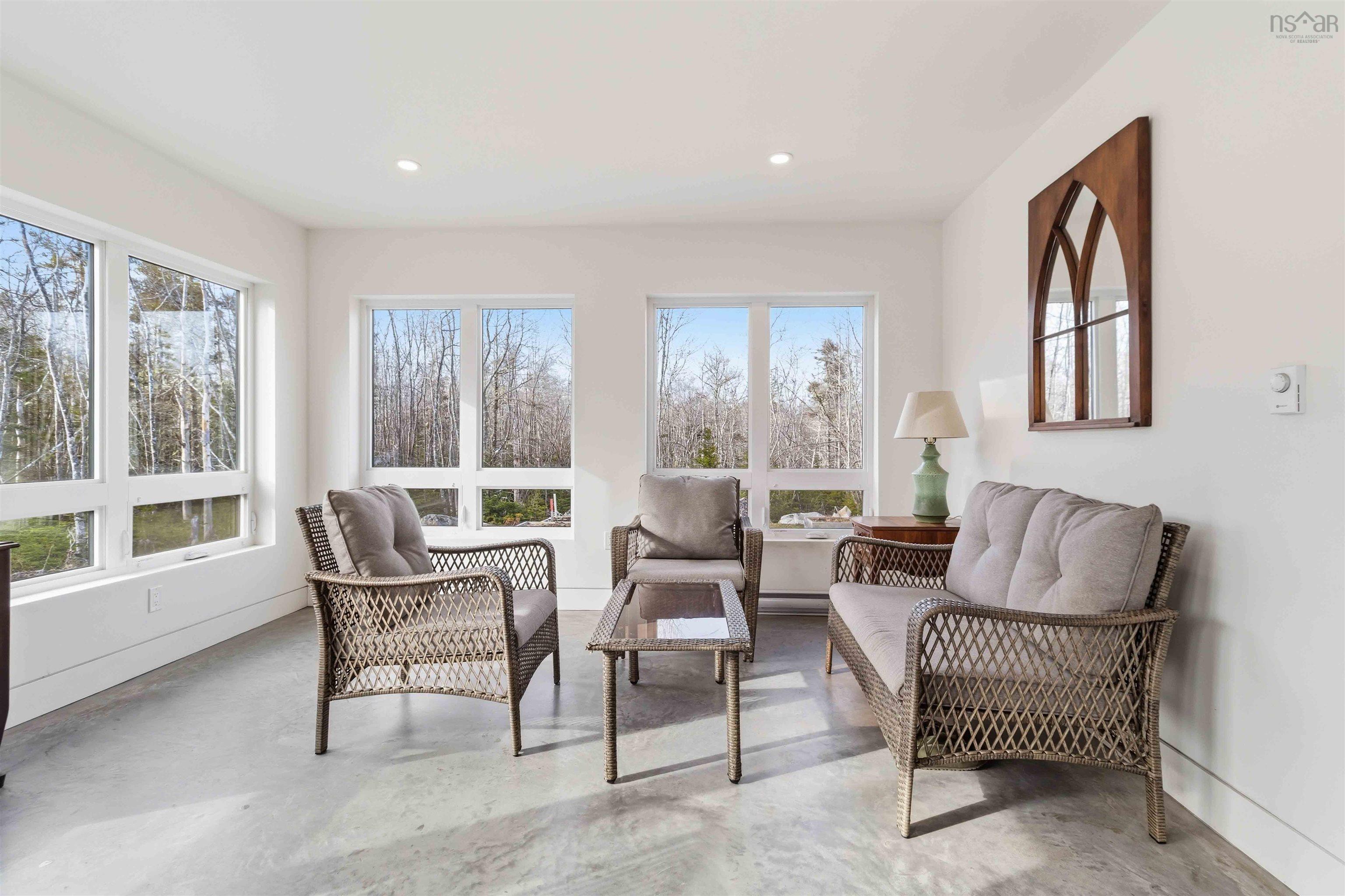 $629,900.00: 87 Golden Horizon Drive, Port Mouton