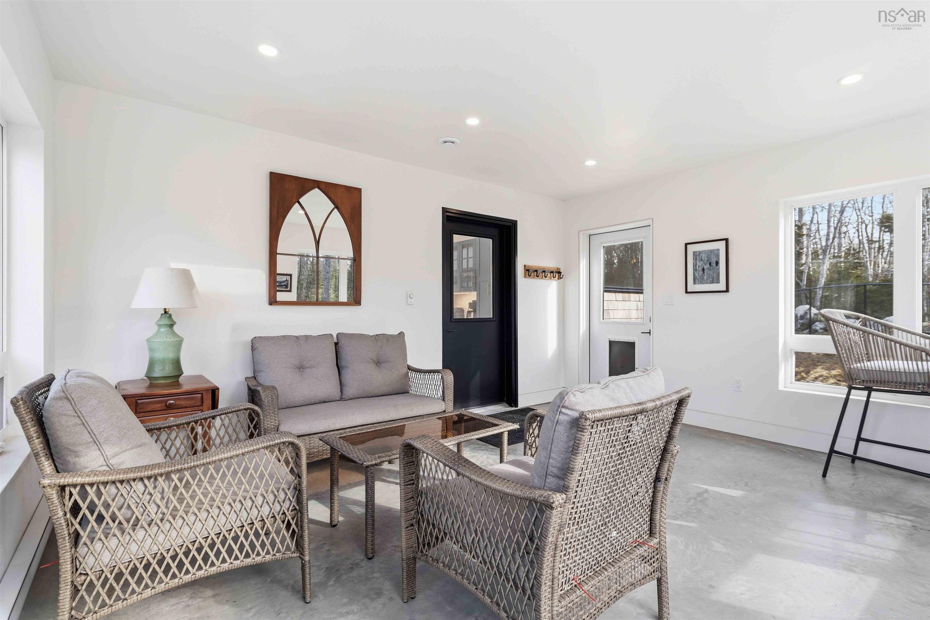 $629,900.00: 87 Golden Horizon Drive, Port Mouton